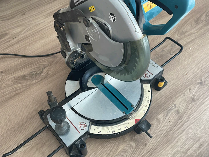 Makita mls100 jiirisaha