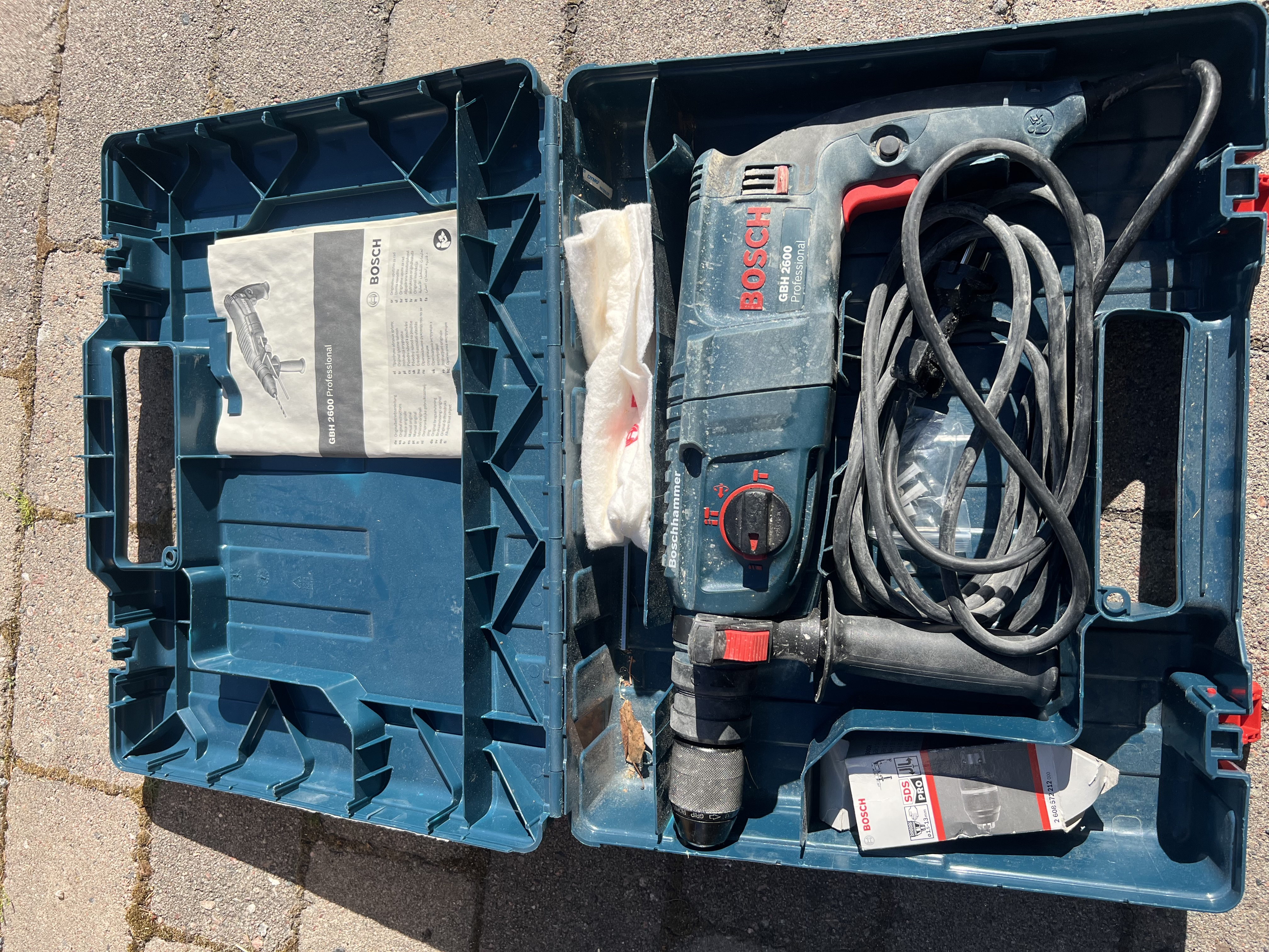 Bosch professional gbh 2600