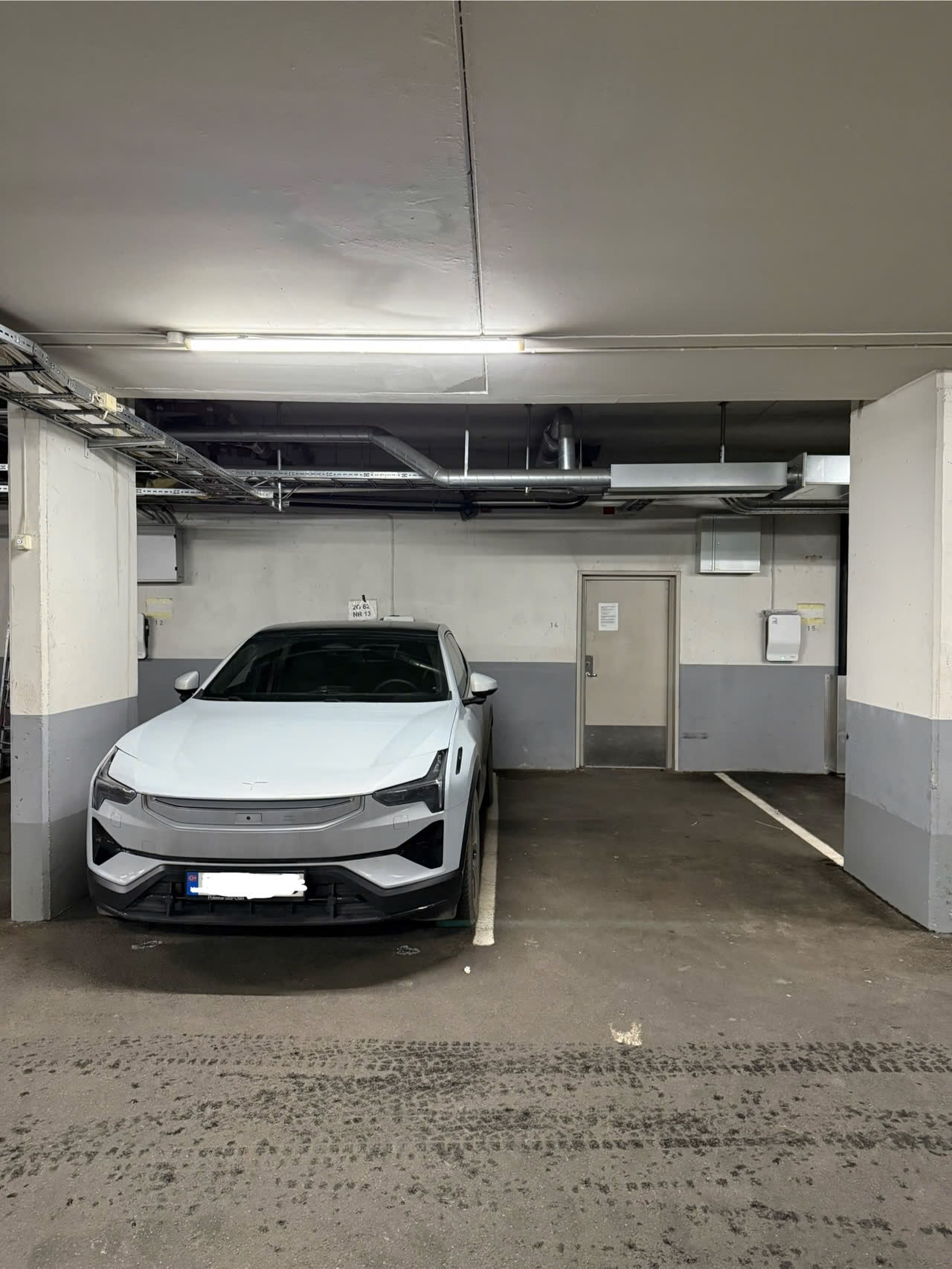 Parkeringsplass i garasje 