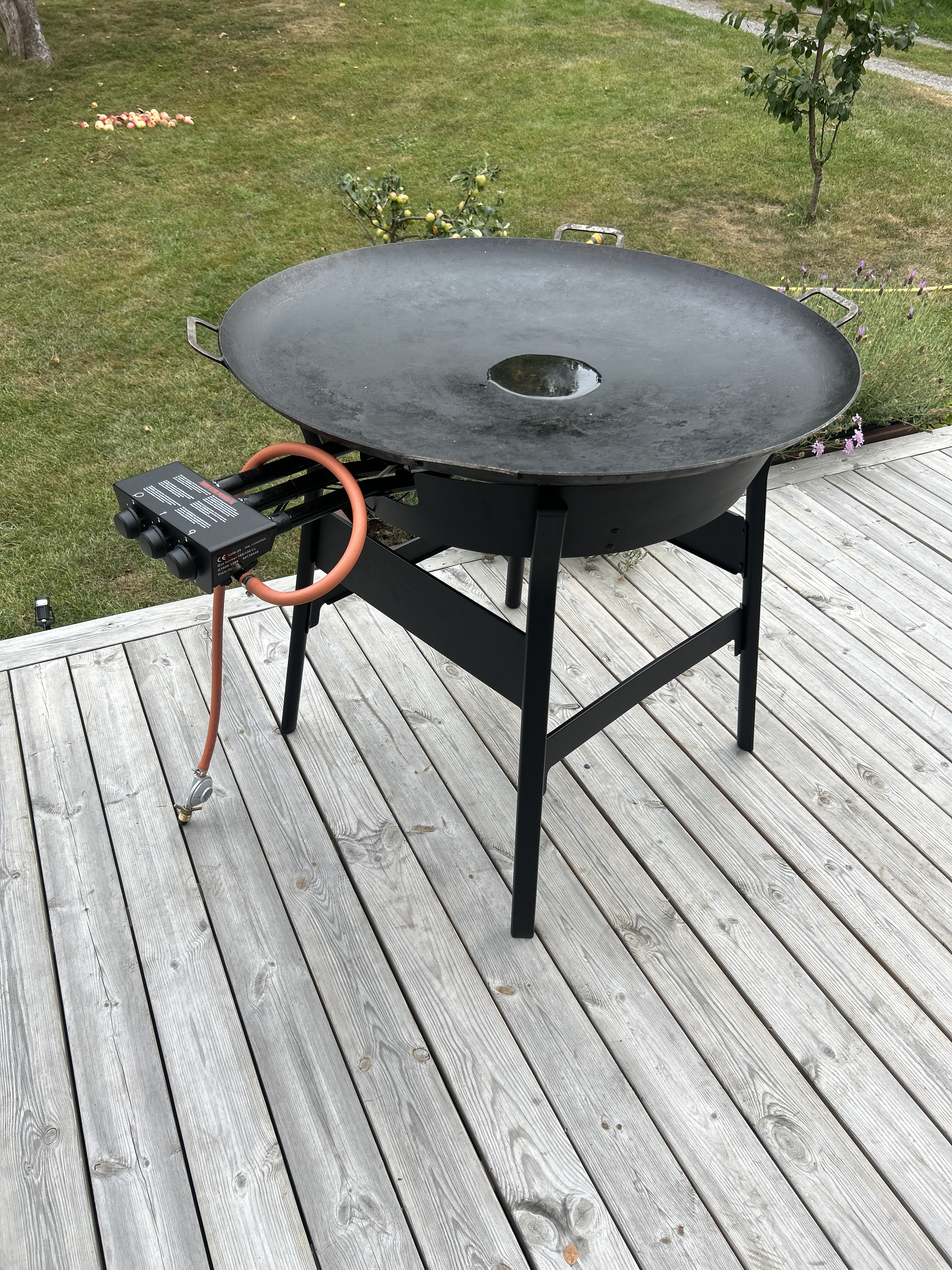 Muurikka 100 cm med tre brännare