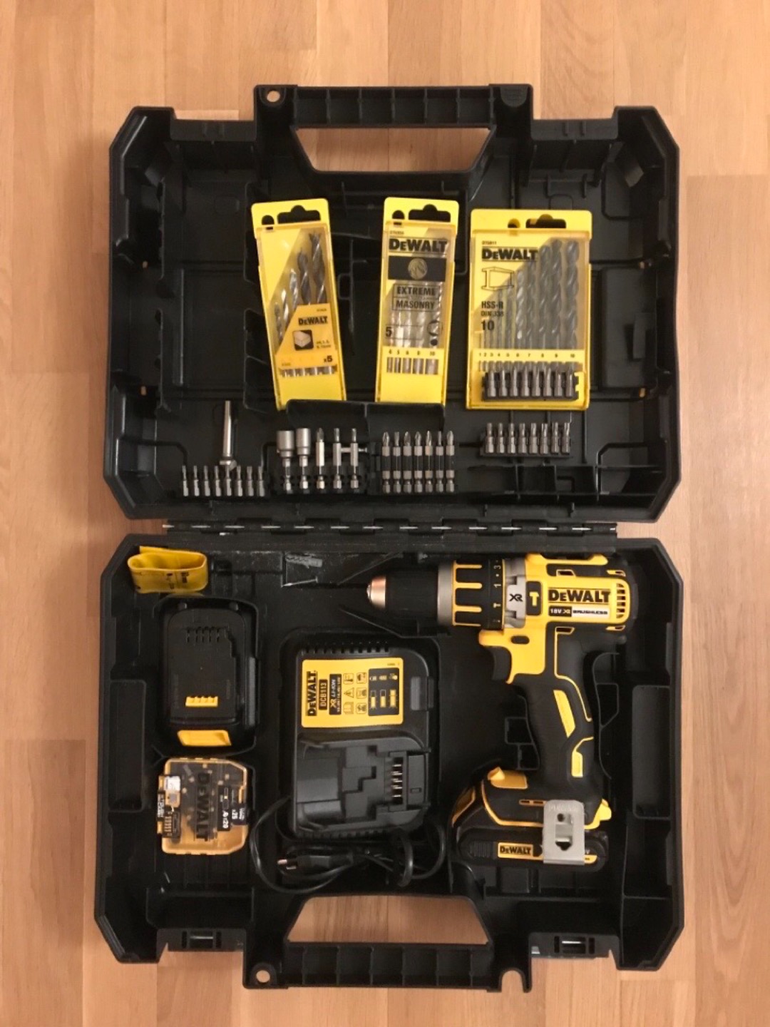 Borrskruvdragare dewalt 