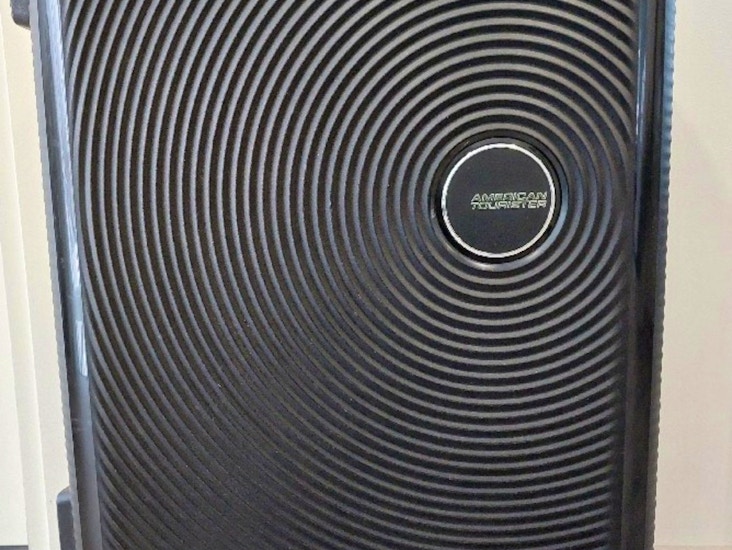 American tourister - suuri matkalaukku