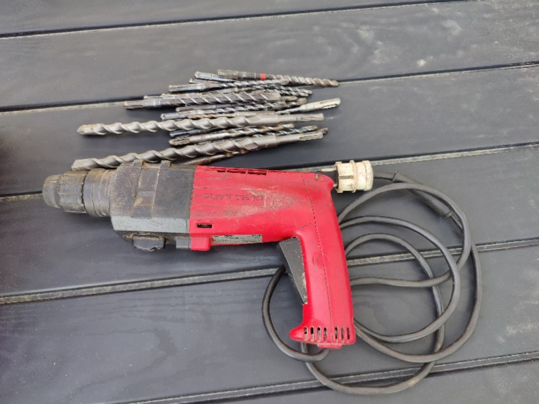 Hilti slagborrmaskin 