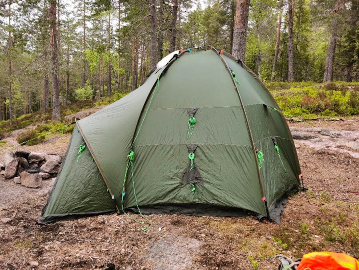 Holmslet kuppeltelt 4 personer