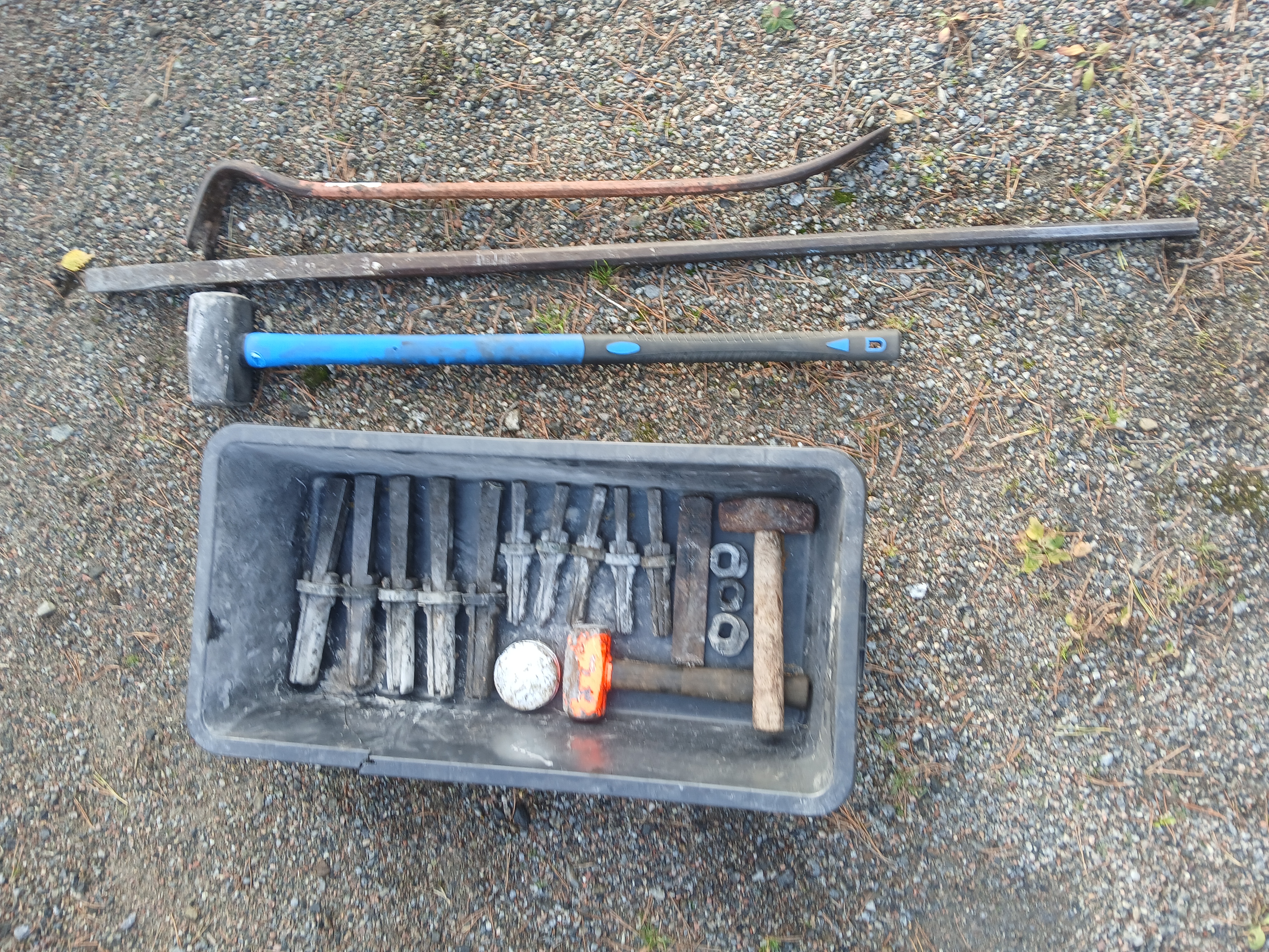 Spräckkilar komplett utrustning med slagborr