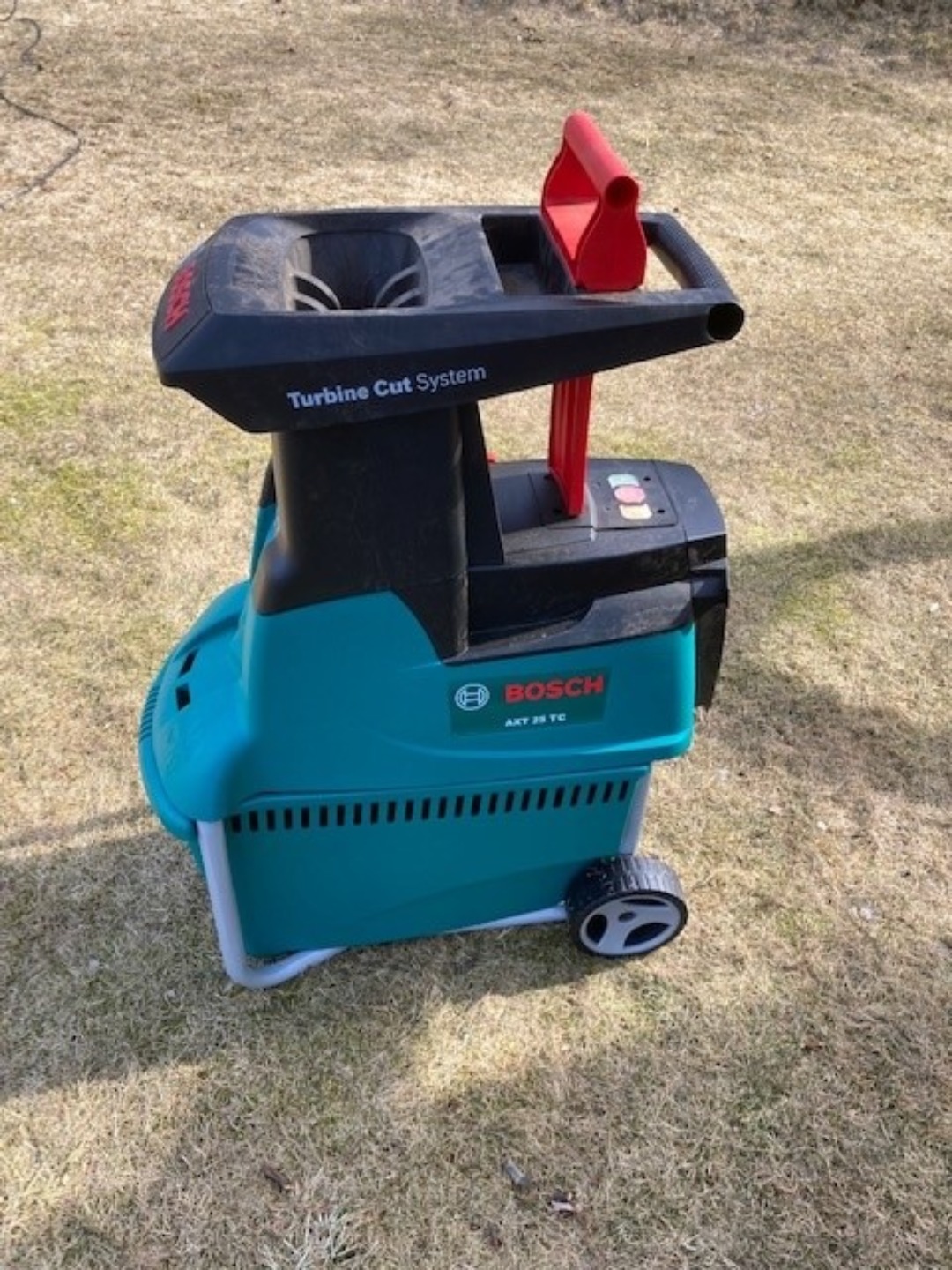 Kompostkvarn bosch axt 25 tc 2500w
