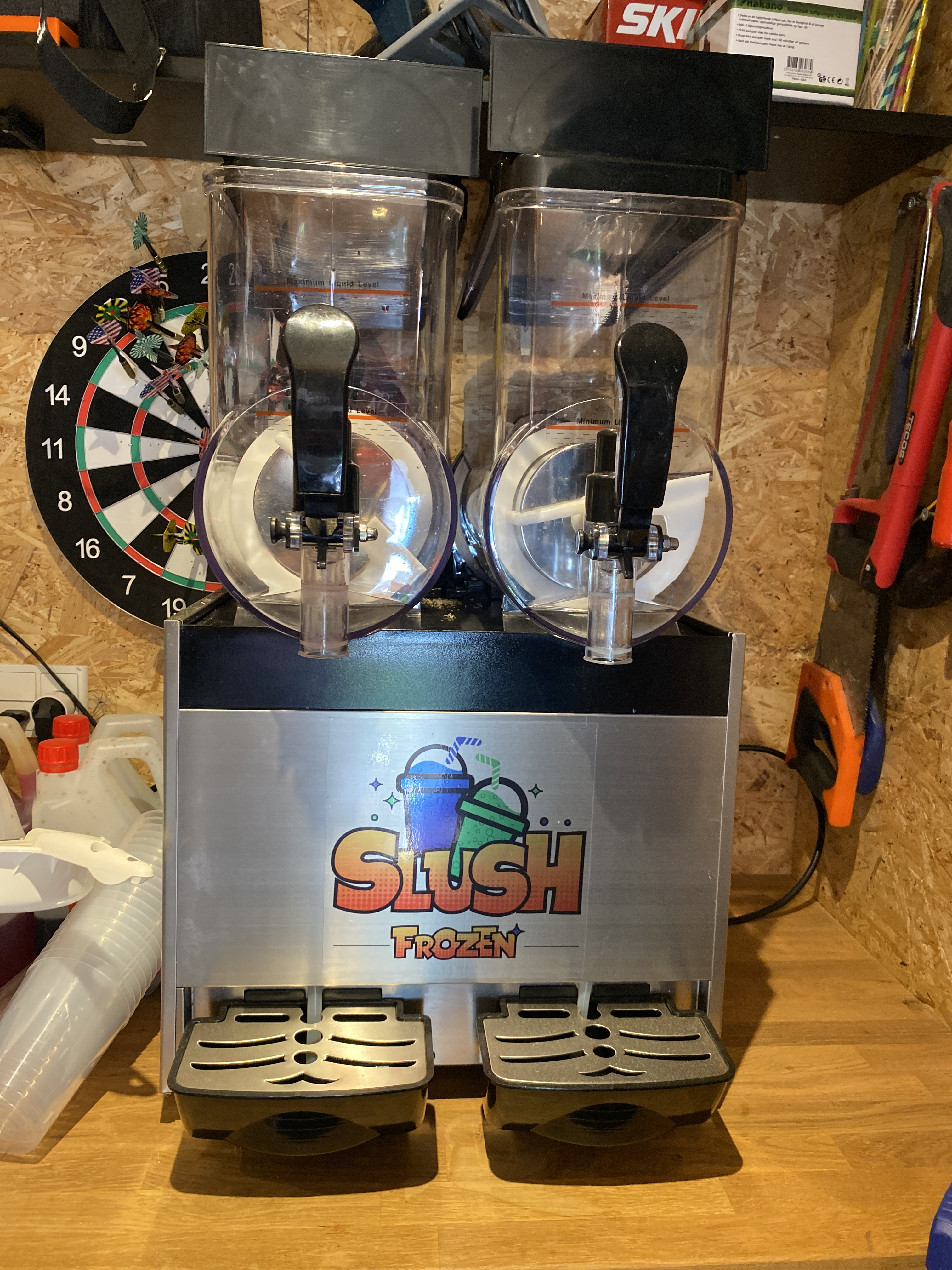 Slushicemaskine med 2x12l kamre