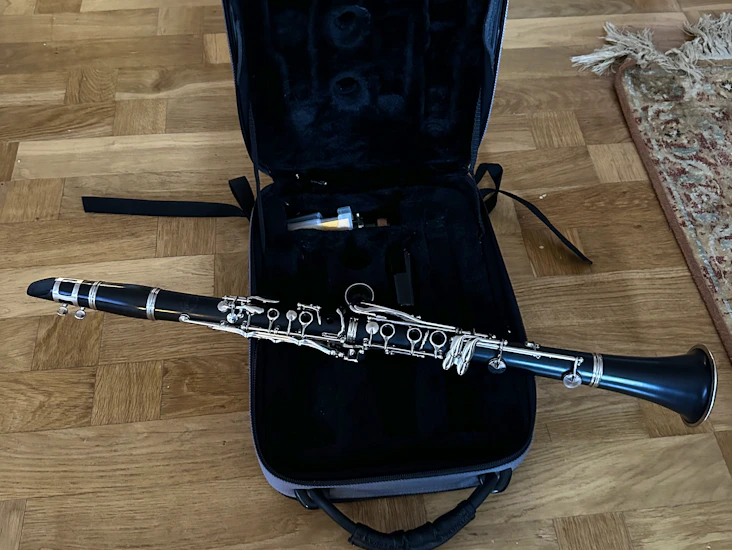 Klarinett (bb) i fodral