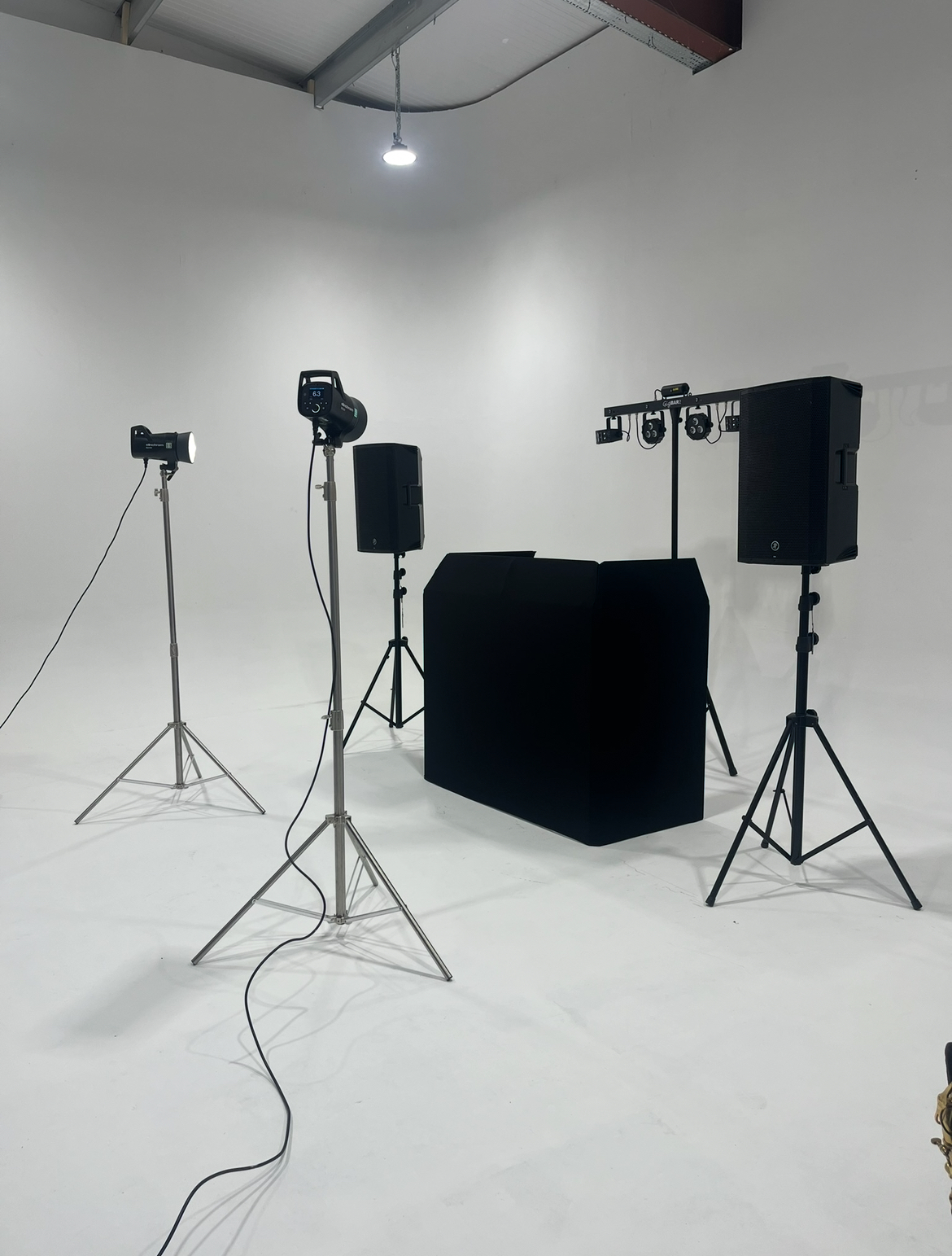 2x party speaker hire