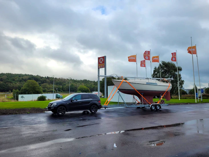 Segelbåtstrailer 2800kg lastvikt