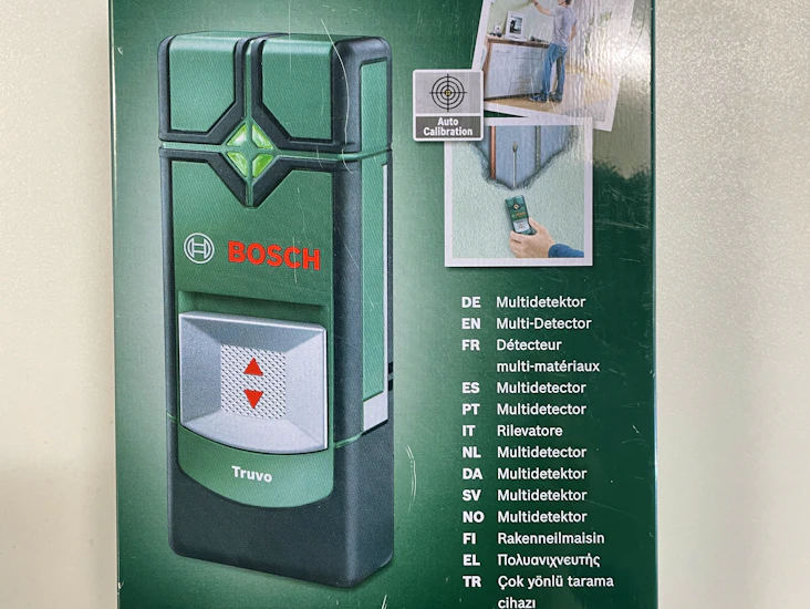 Bosch truvo electrical detector for walls