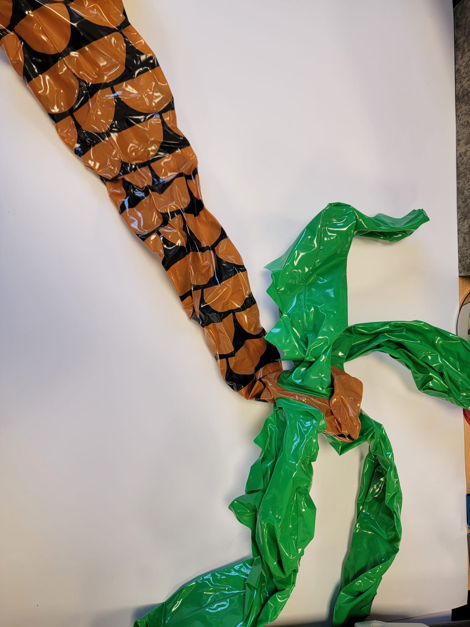 Inflatable palmtree