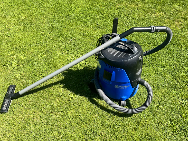 Nilfisk aero 21 grovdamsugare