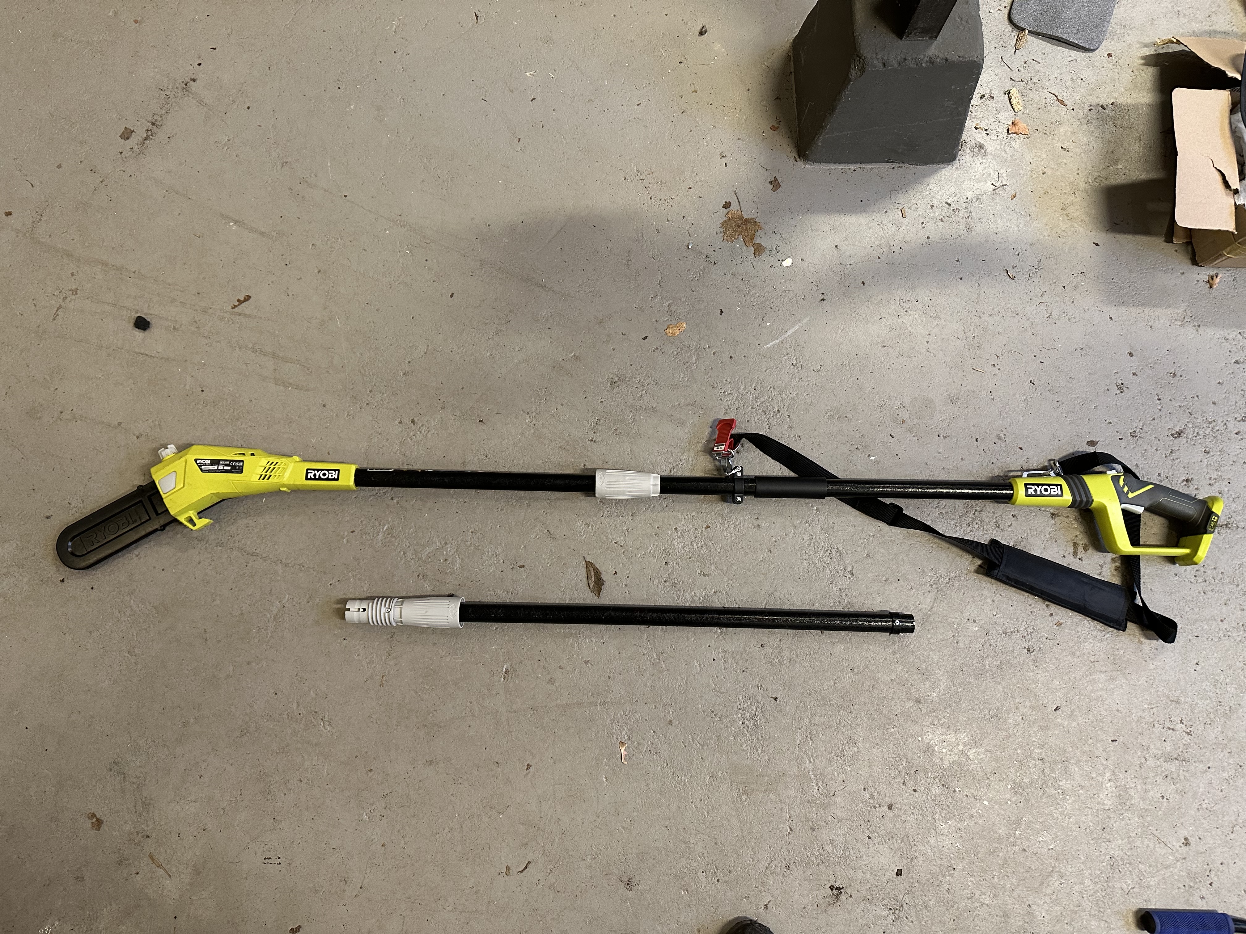 Ryobi förlängningsbar grensåg