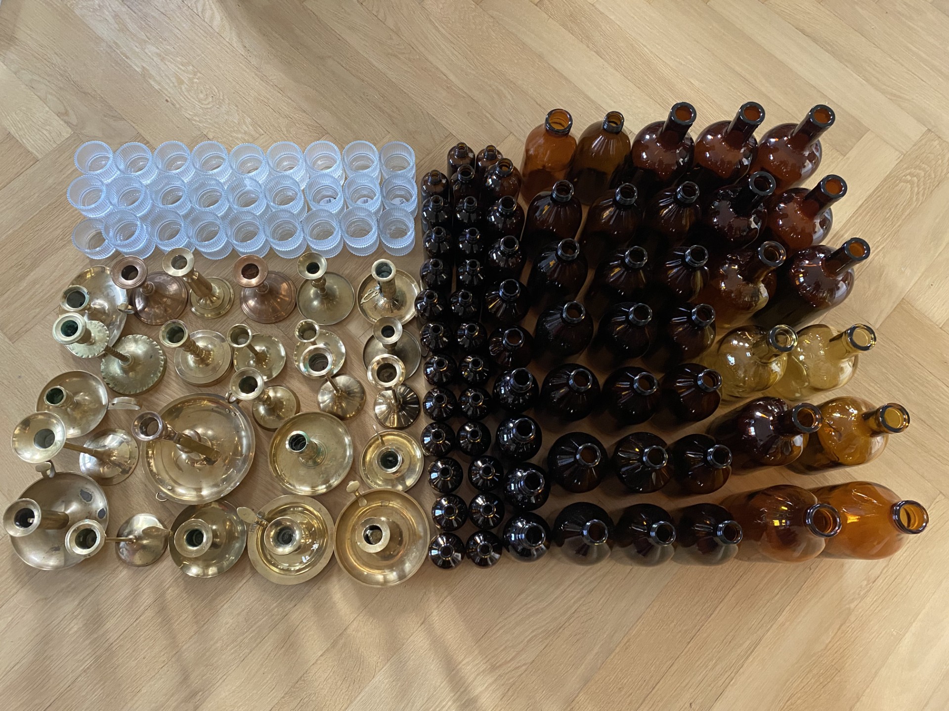 Bordsduknings-kit, vaser & ljusstakar