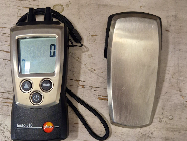 Testo 510 on painemittari