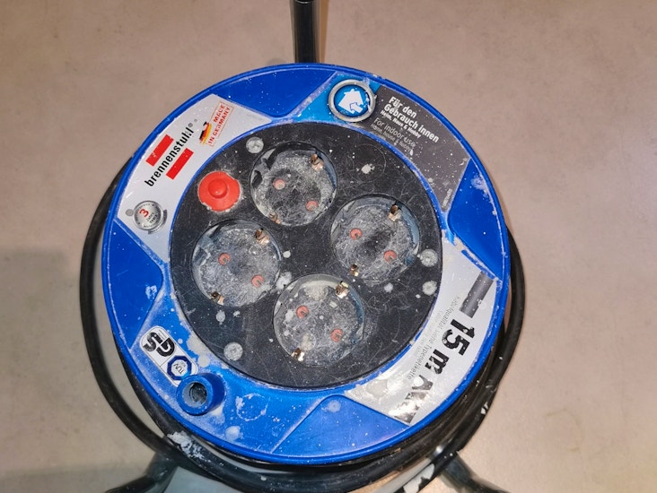 Elvinda förlängningssladd 15 m med 4 uttag