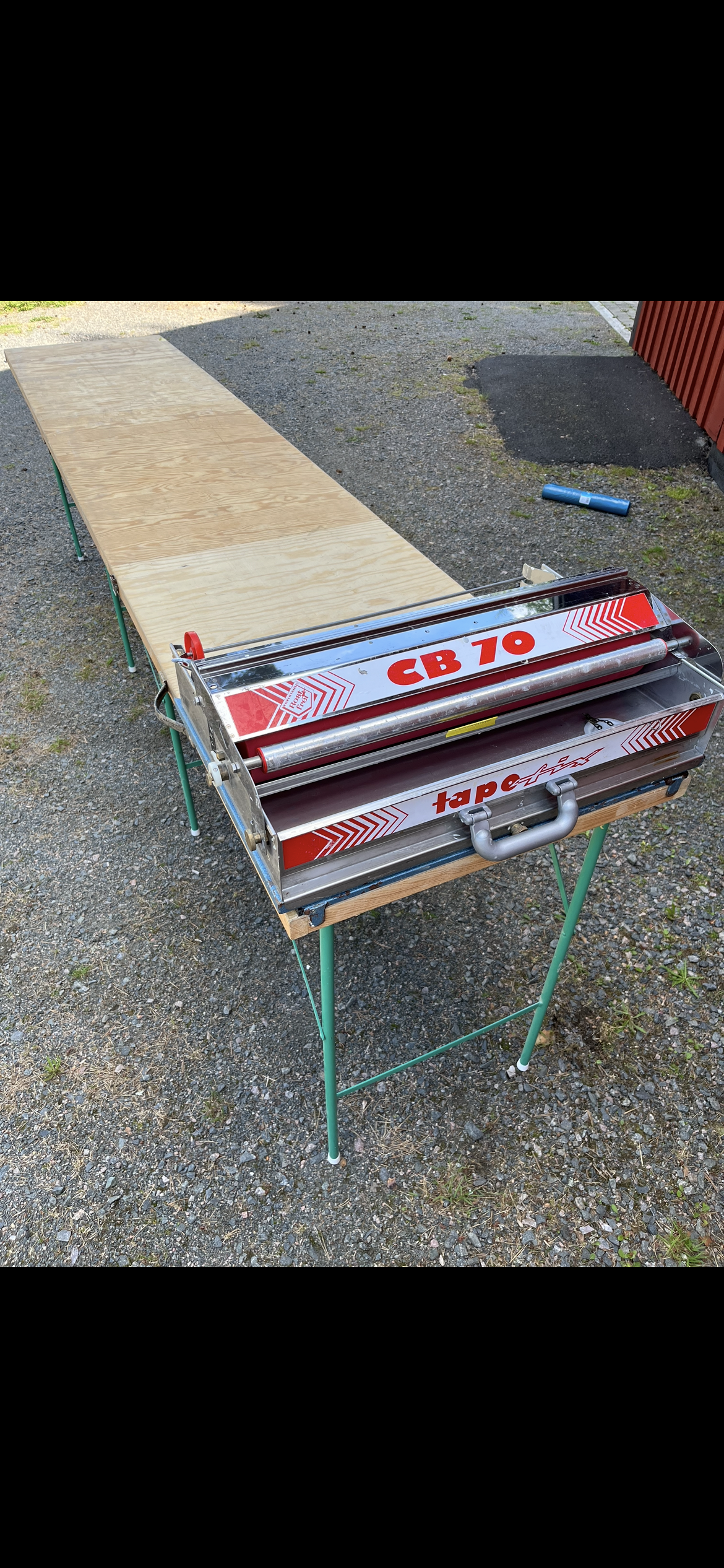 Tapetbord och tapetmaskin cb70 