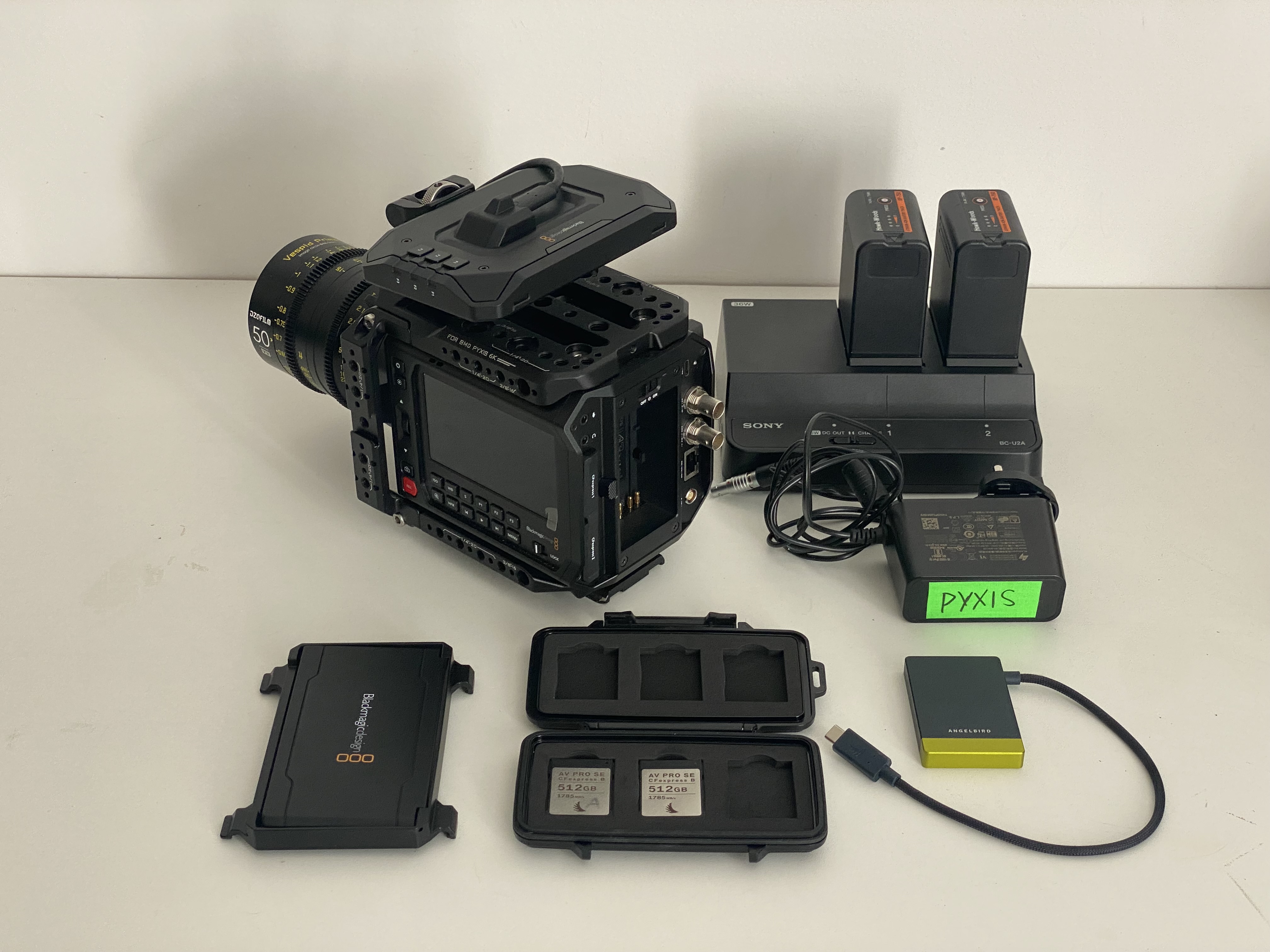 Blackmagic pyxis 6k ef mount