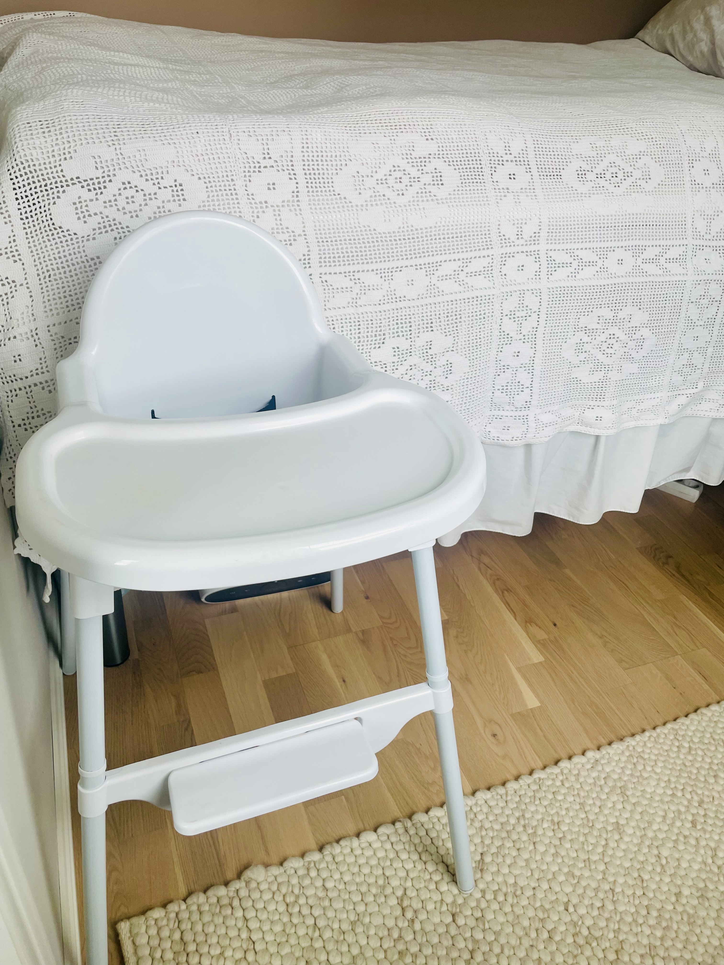 Spisestol «yngri»