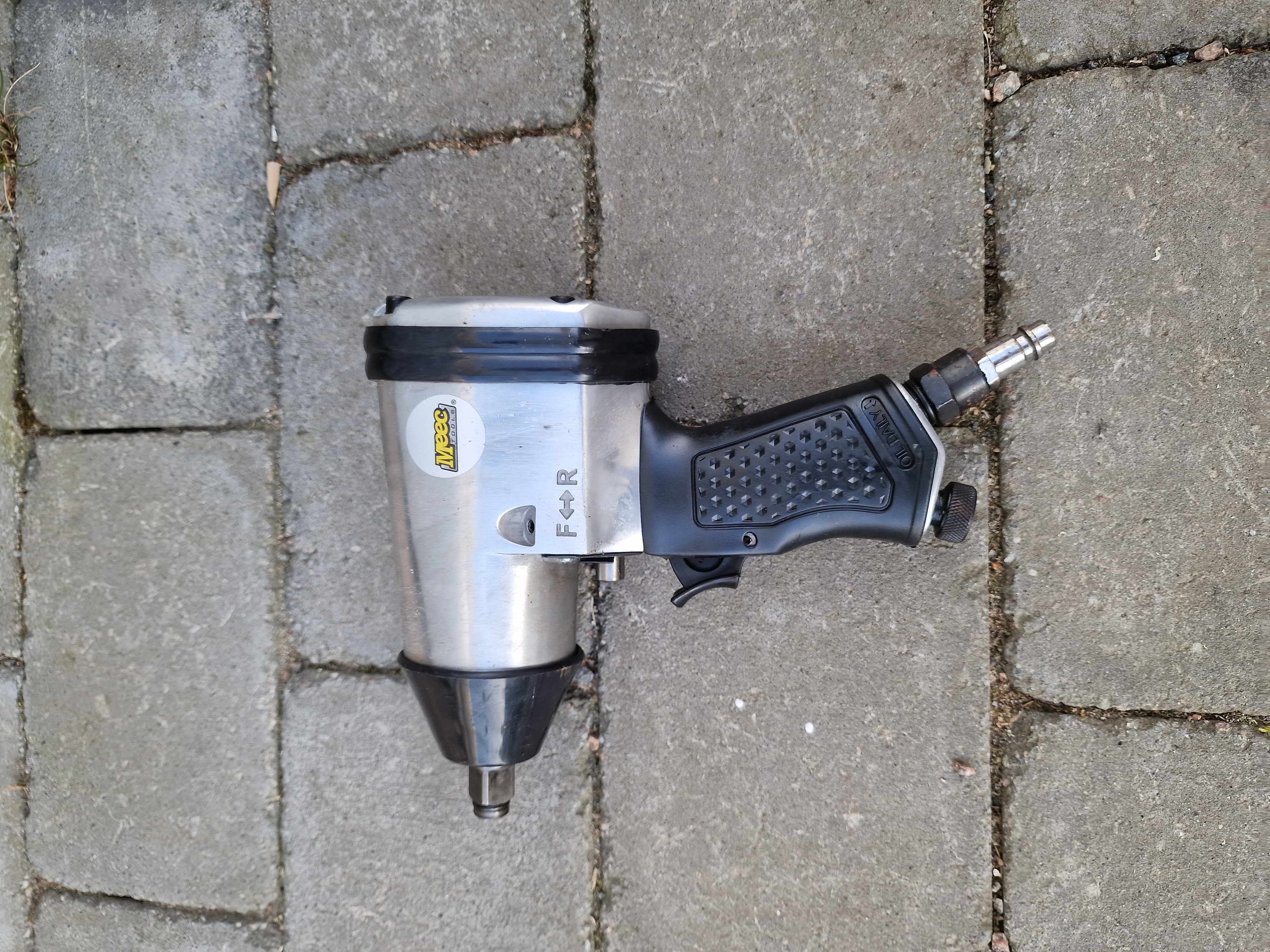 Mutterdragare 340 nm