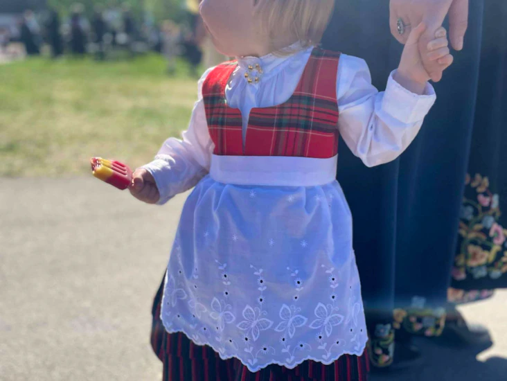 Rutaliv og rondastakk strl 92/98