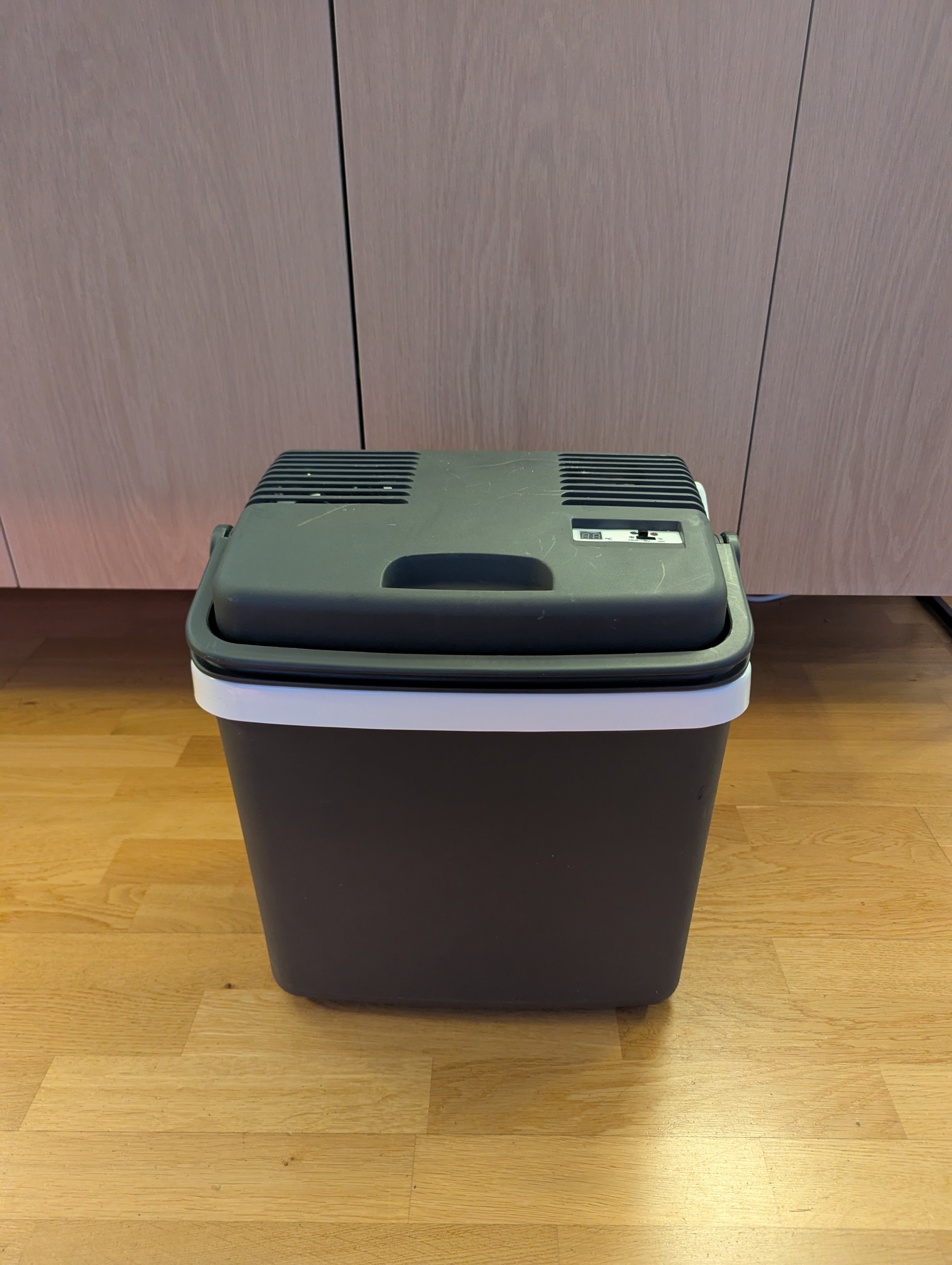 Kyl- & värmebox 12v – asaklitt 20 liter