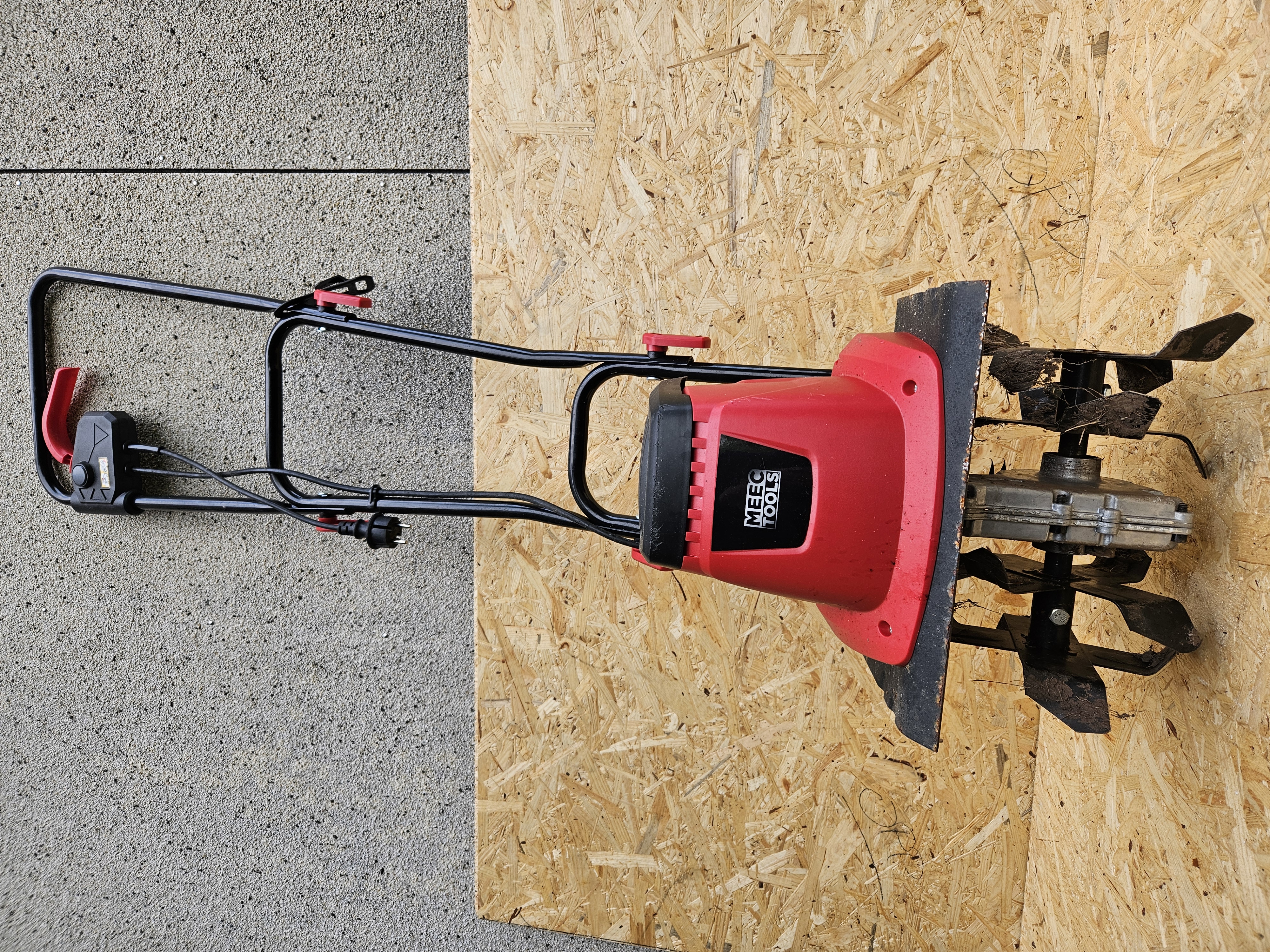 Elektrisk jordfres 30cm, 800w