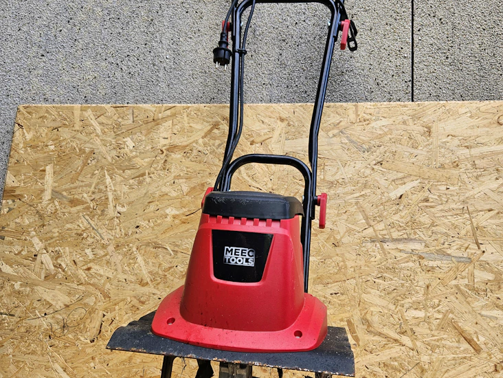 Elektrisk jordfres 30cm, 800w