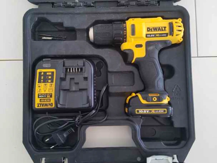 Borrmaskin/skruvdragare dewalt
