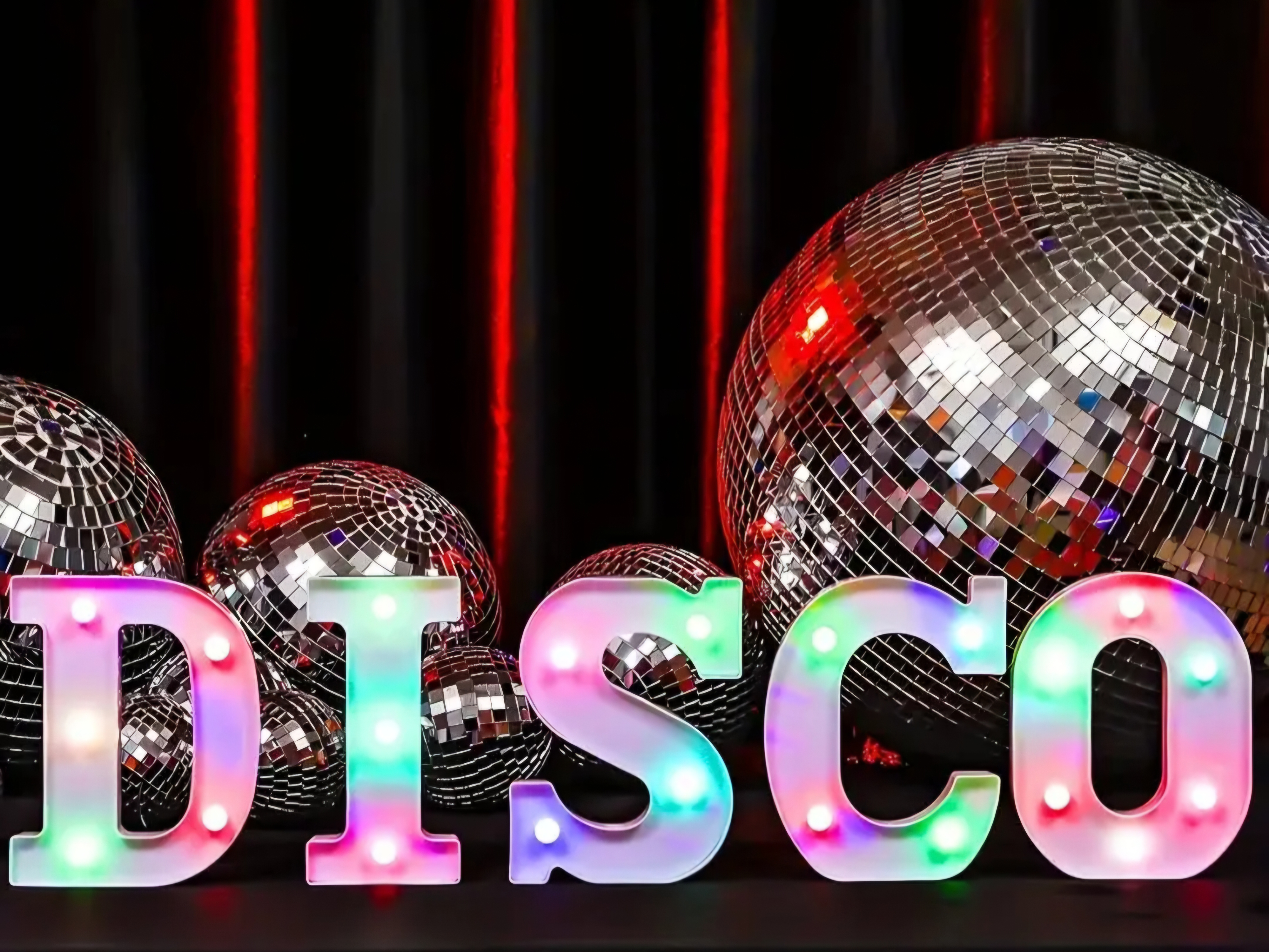 Discoattiraljer