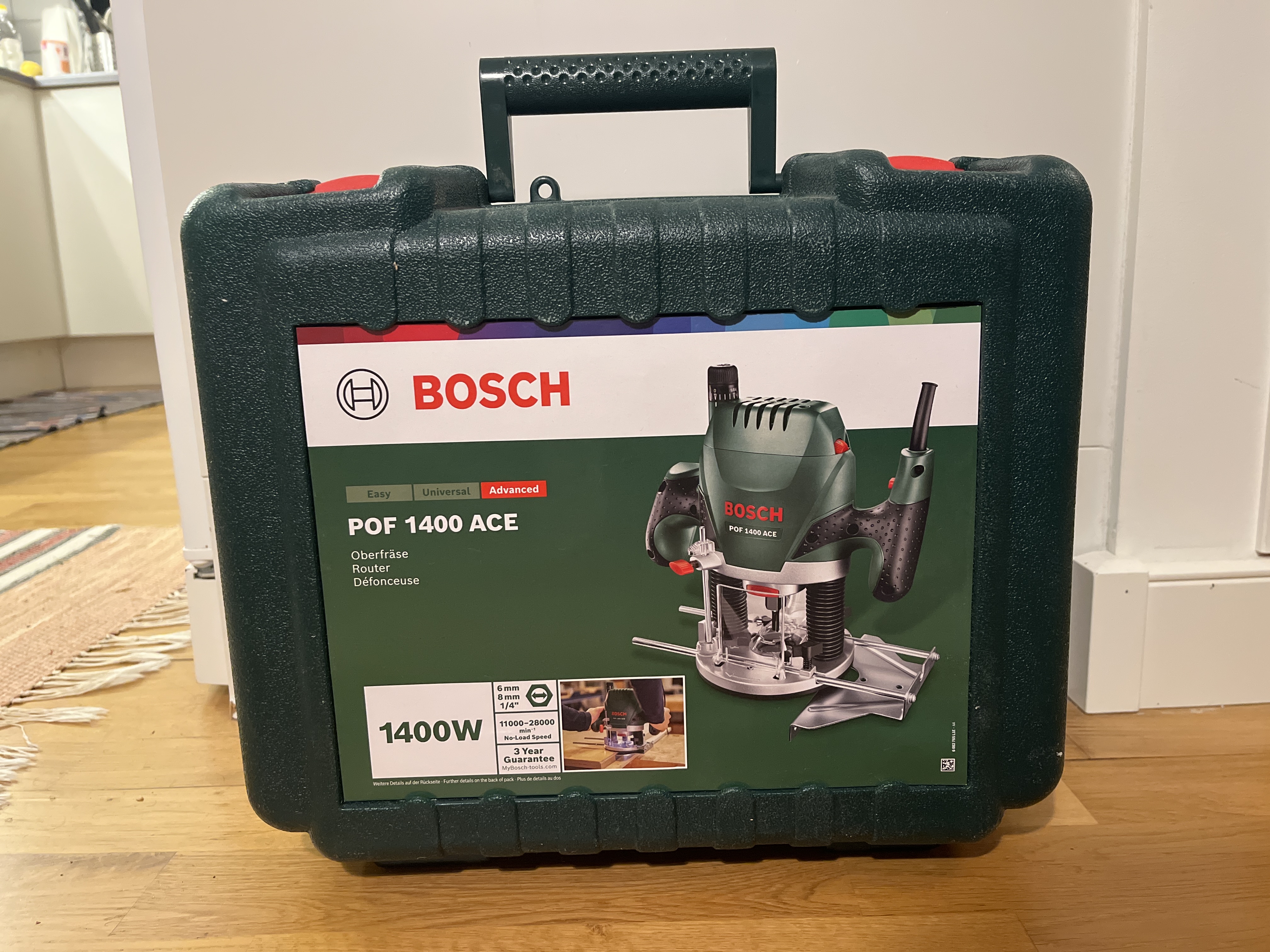Bosch handöverfräs pof 1400 ace (1400w) med frässtål