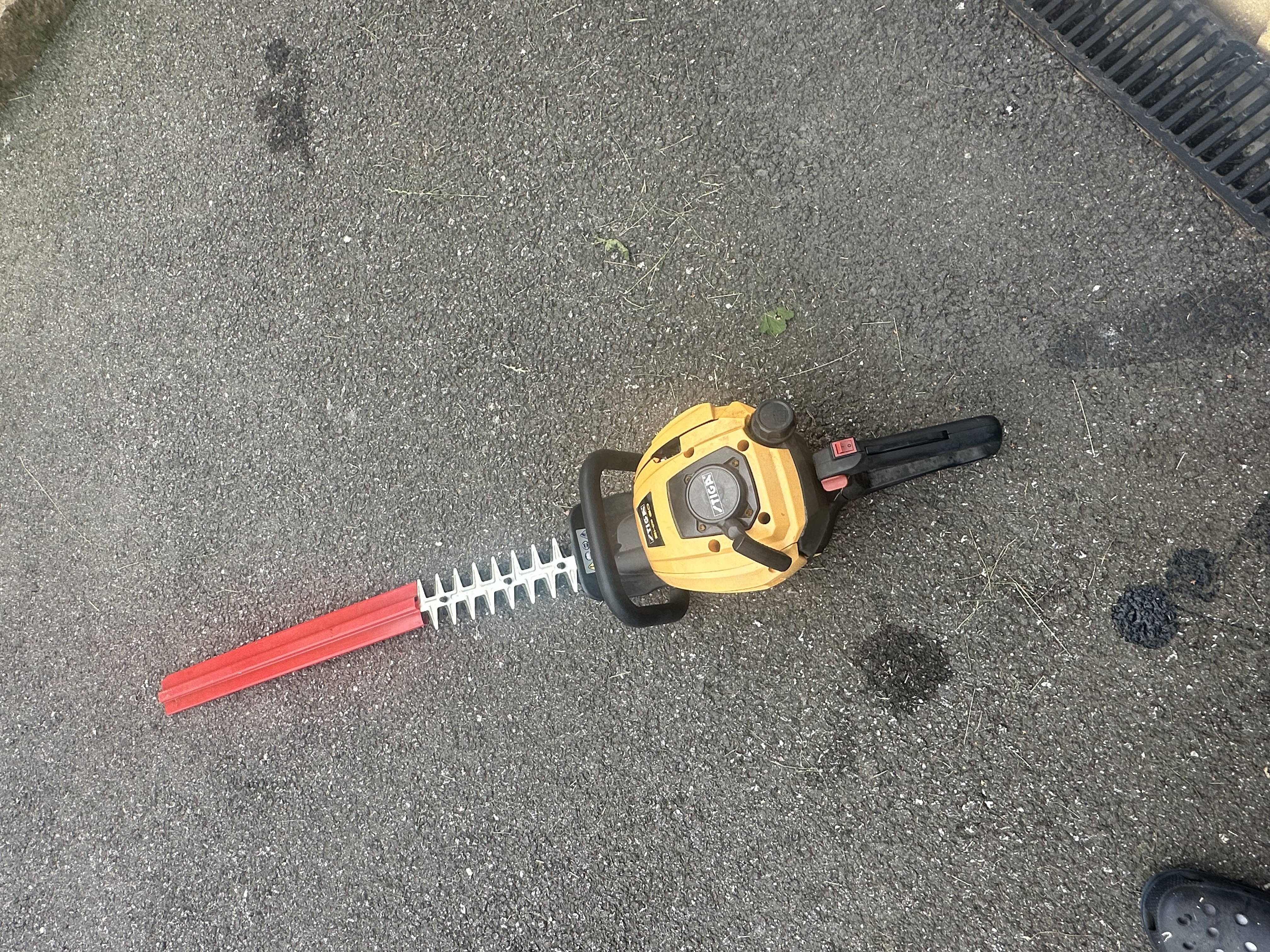 Stark häcksax bensindriven