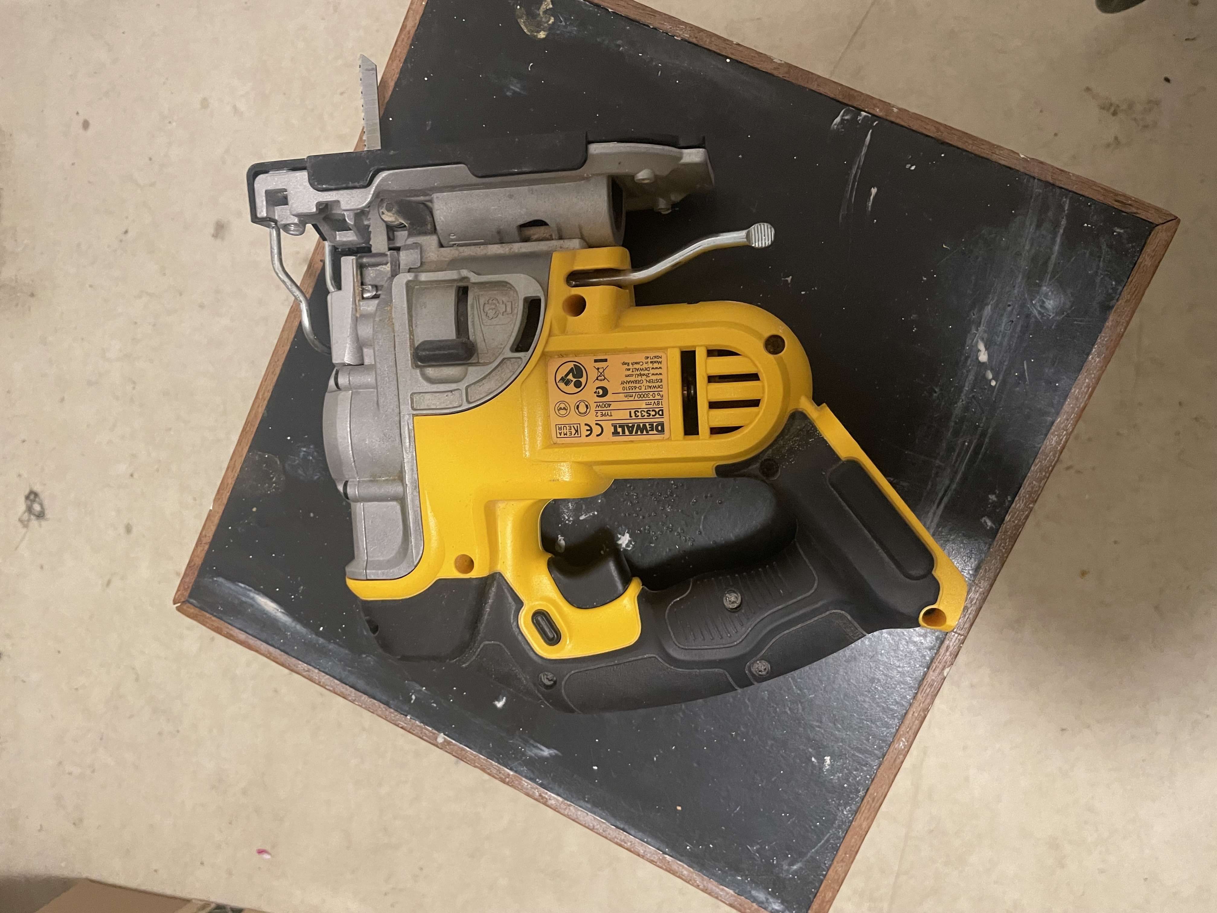 Dewalt stikksag