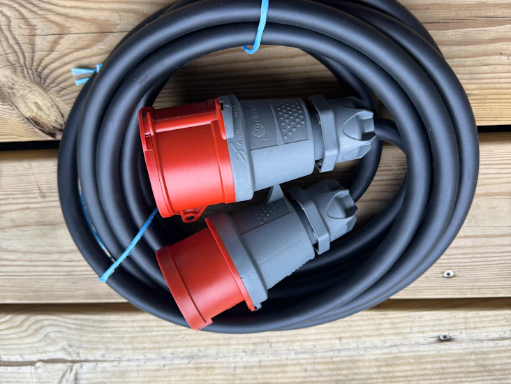 Skarvkabel 3fas 16a 5g2 5m