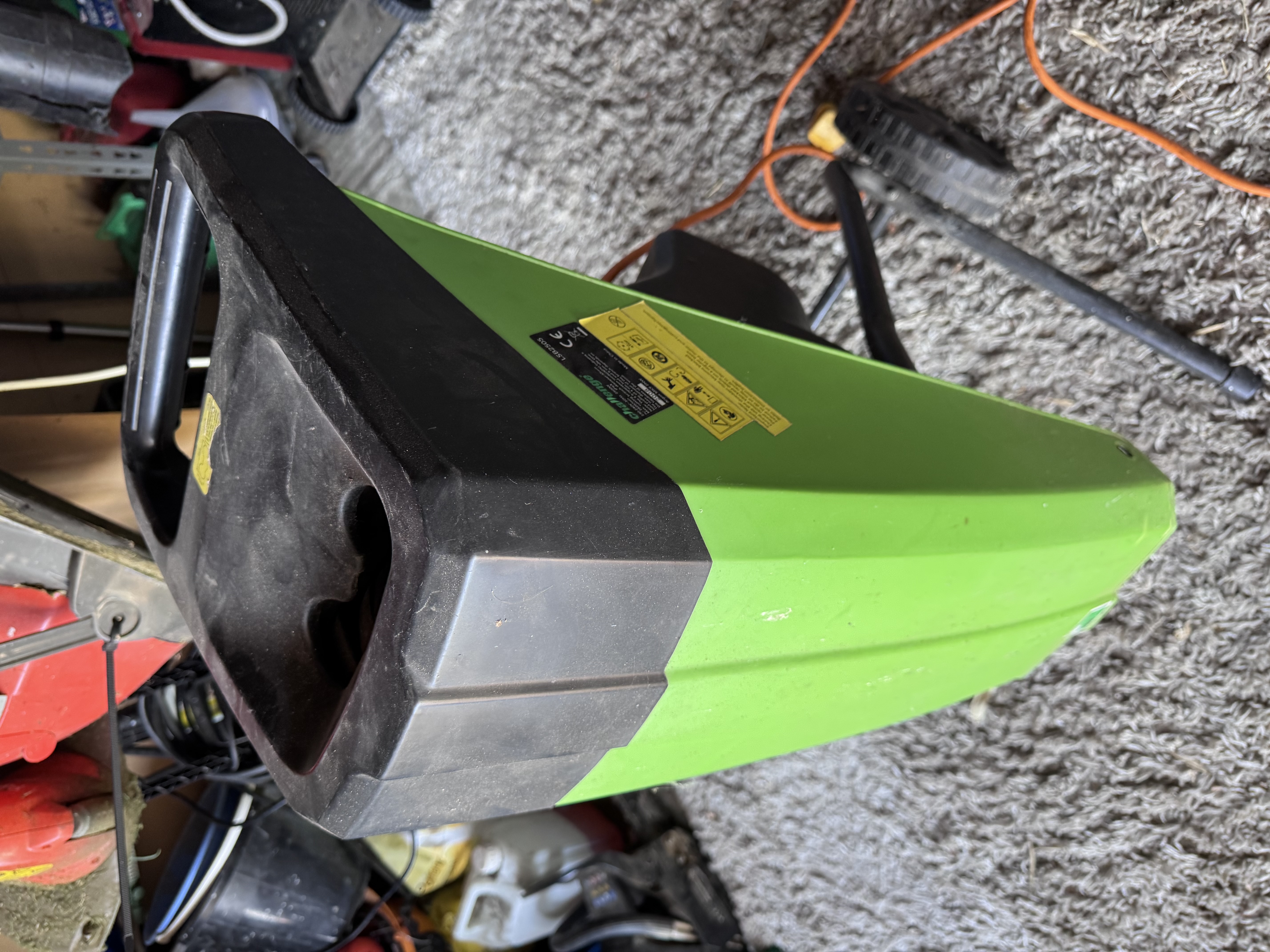 Garden shredder