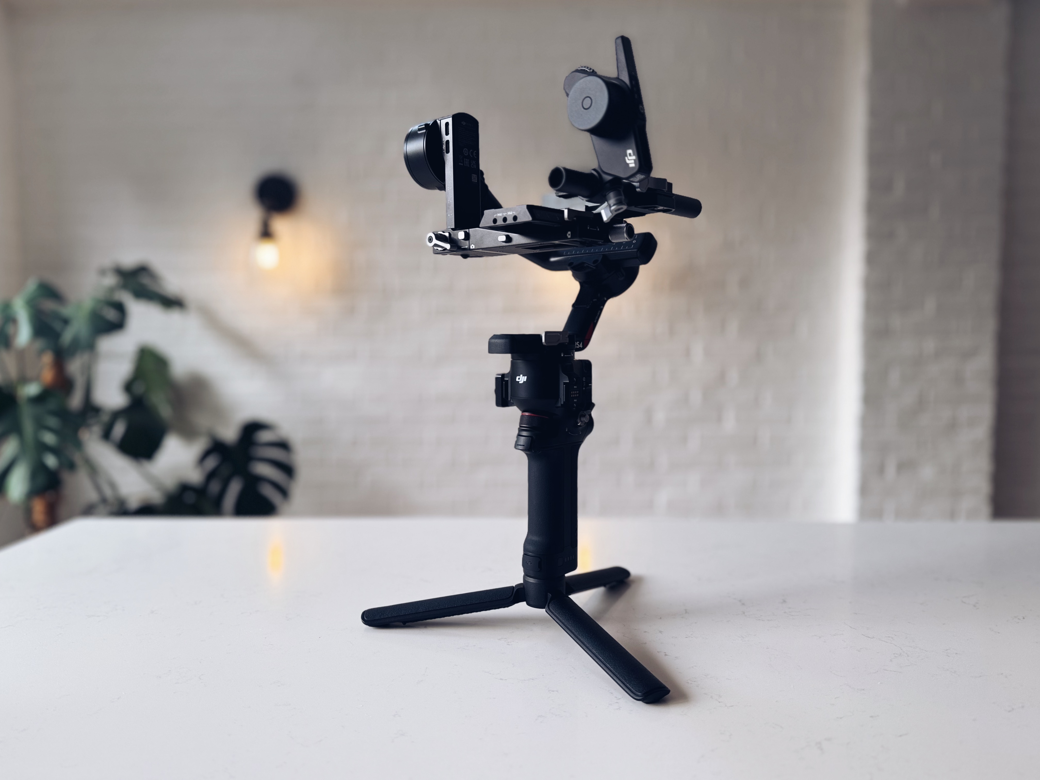 Dji rs 4 combo