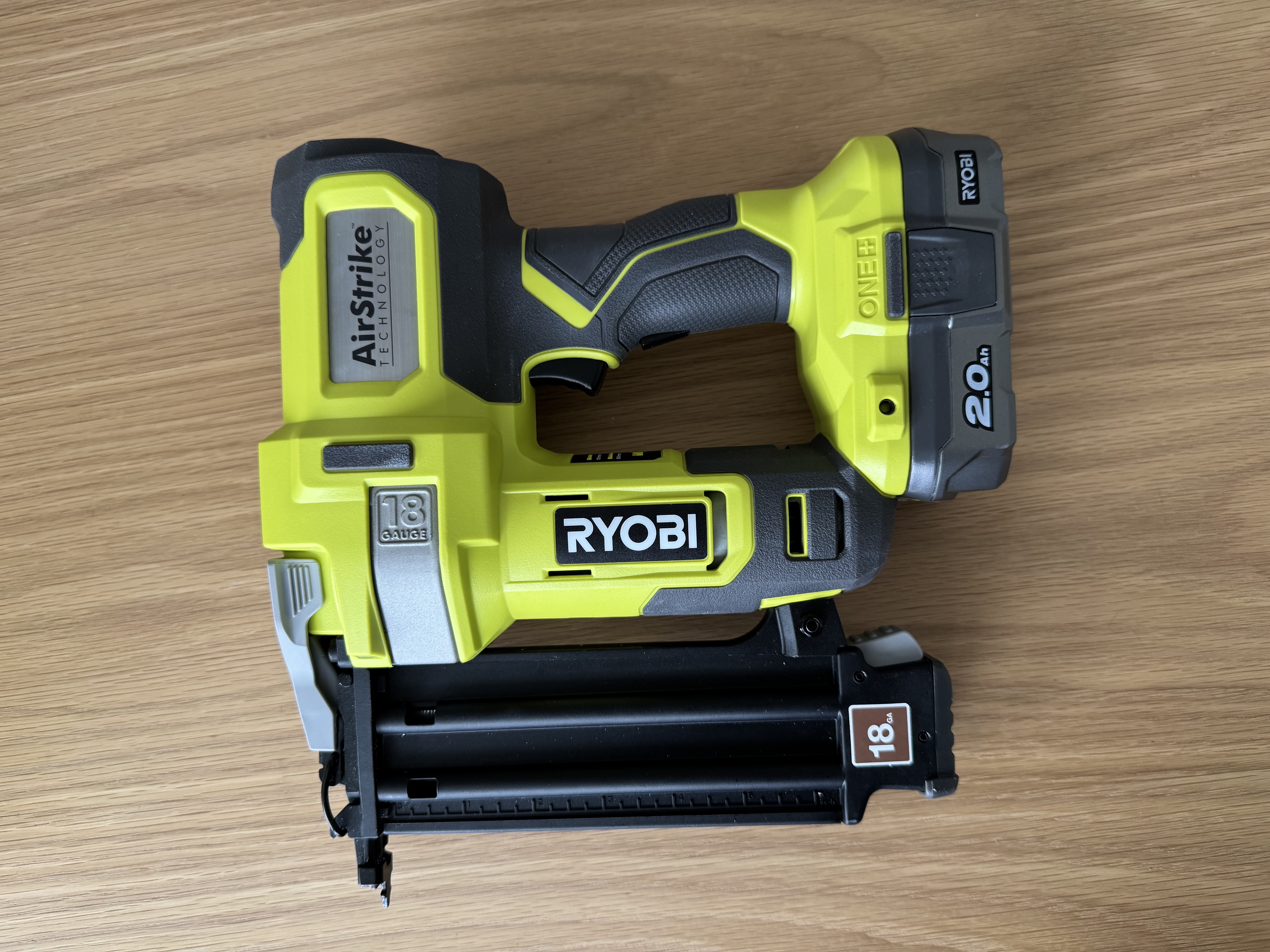 Ryobi r18 spikerpistol (dykkertpistol)