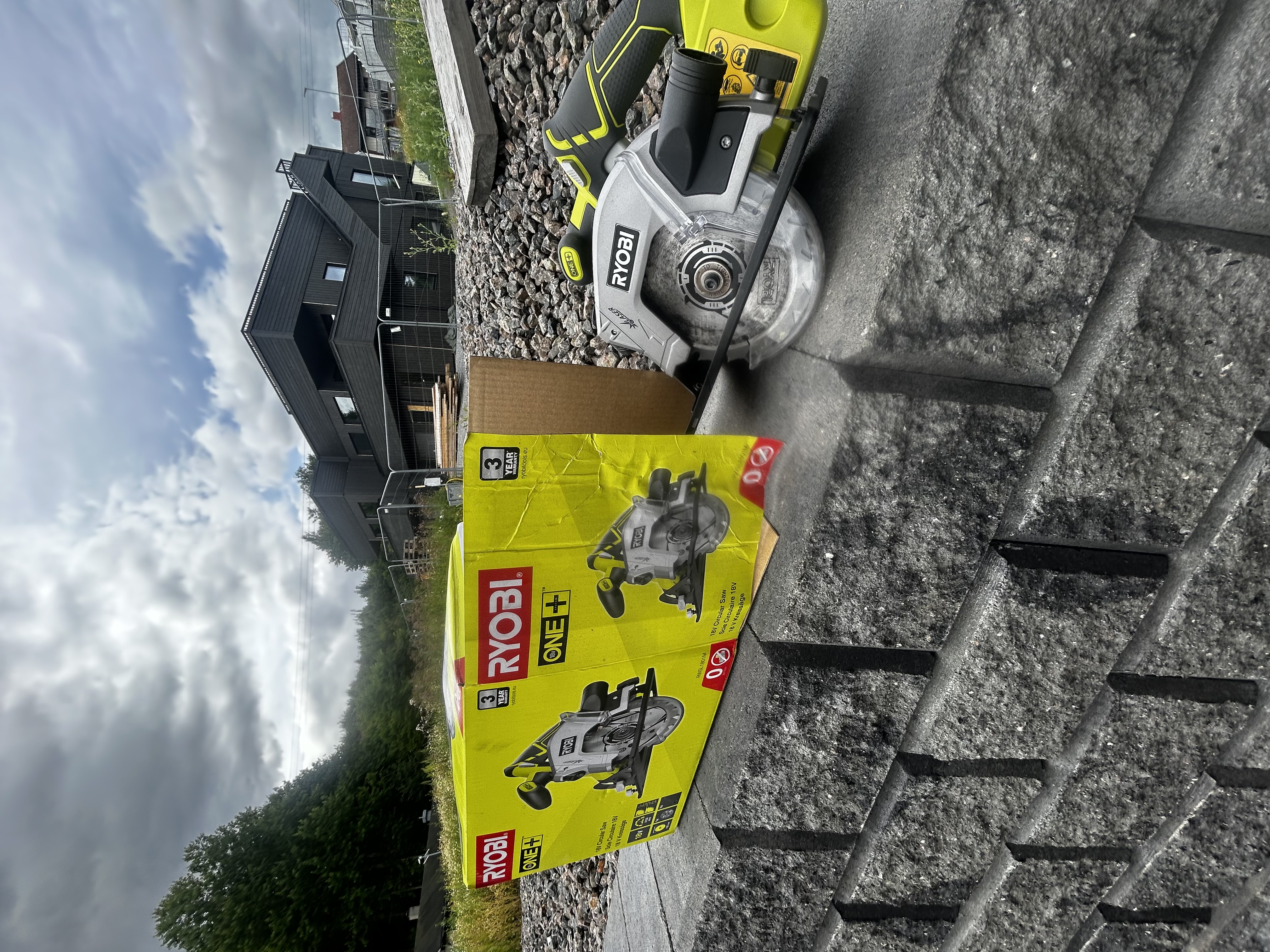 Ryobi one+ 18v sirkelsag til leie