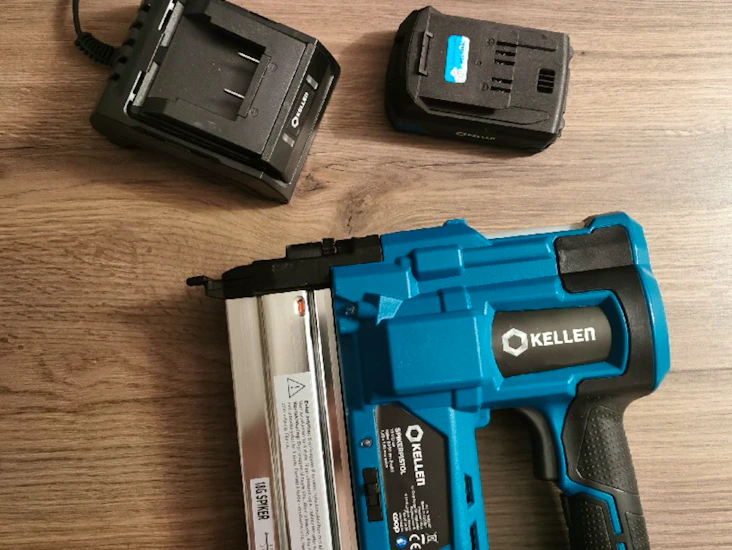 Batteridrevet spikerpistol