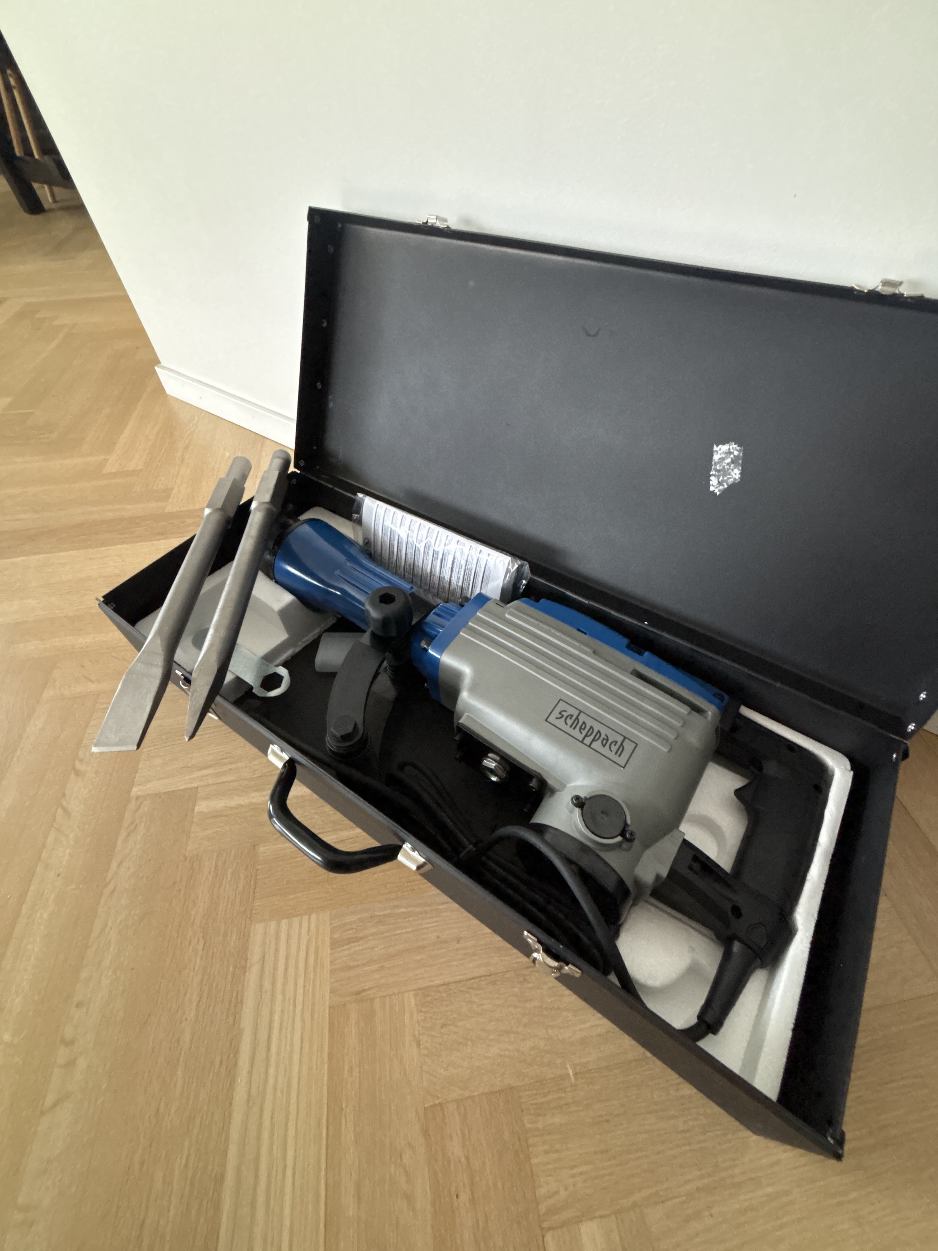 Extra kraftig mejselhammare 16kg 1700w