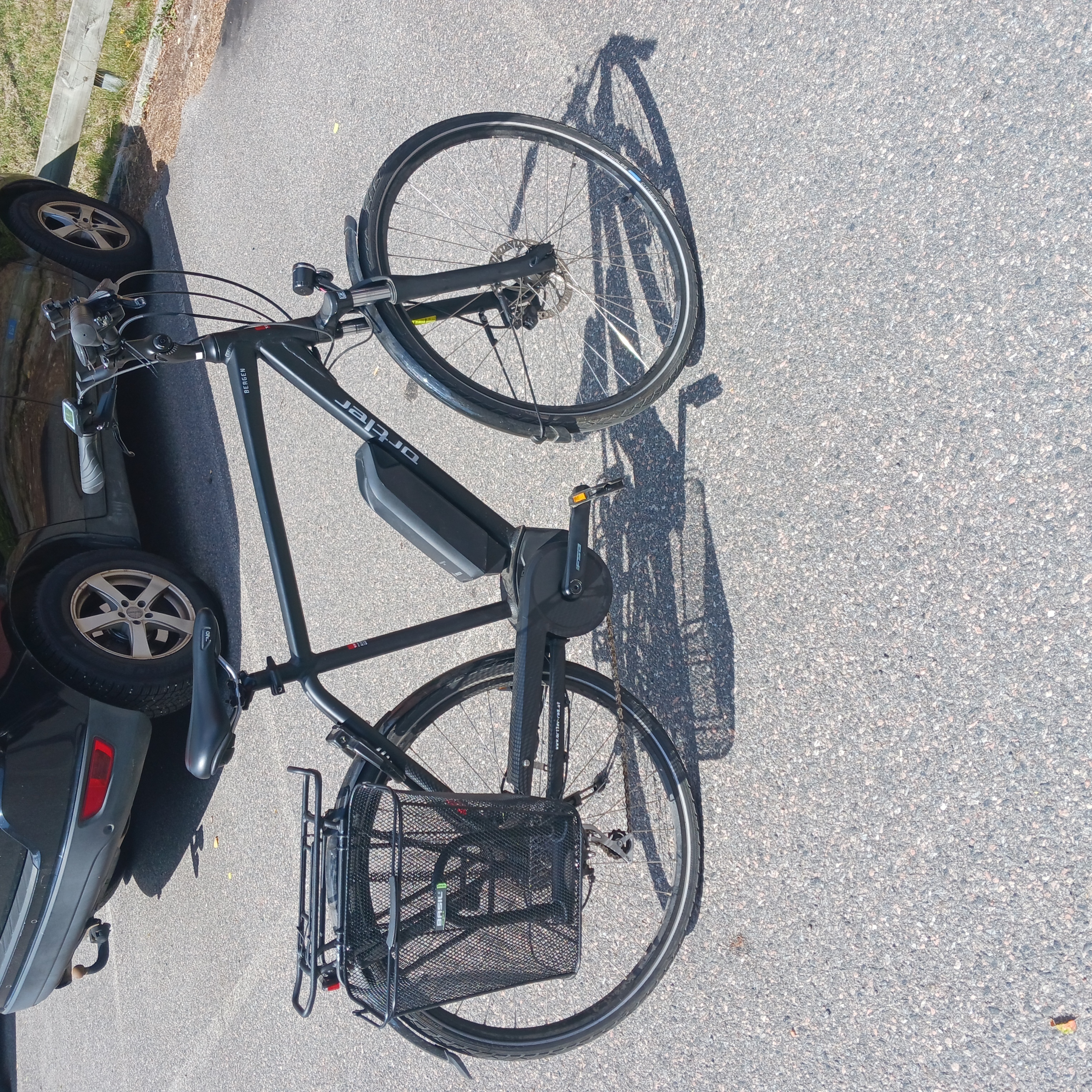 Elcykel ortler med räckvidd mellan 5,5 och 2,1 mil