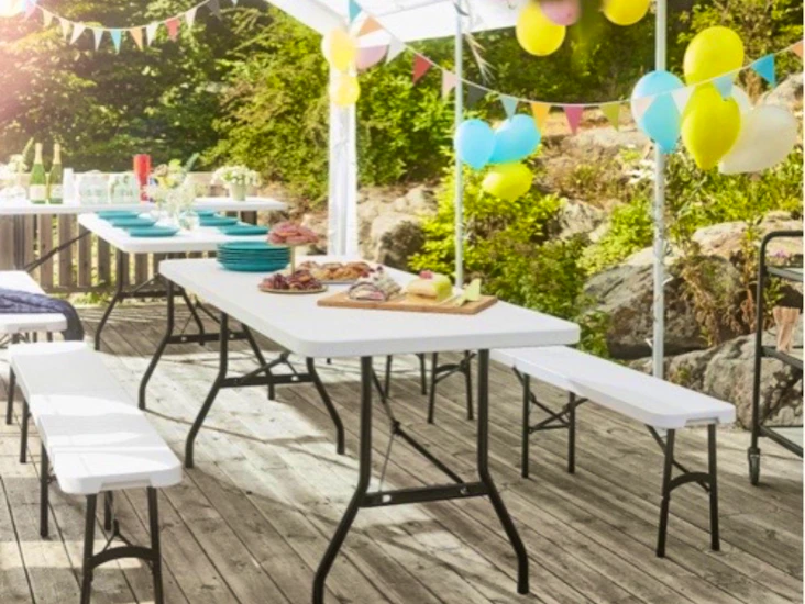 1 klappbord med 2 stk klappbenker