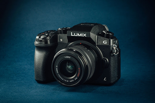 Panasonic lumix g7 package