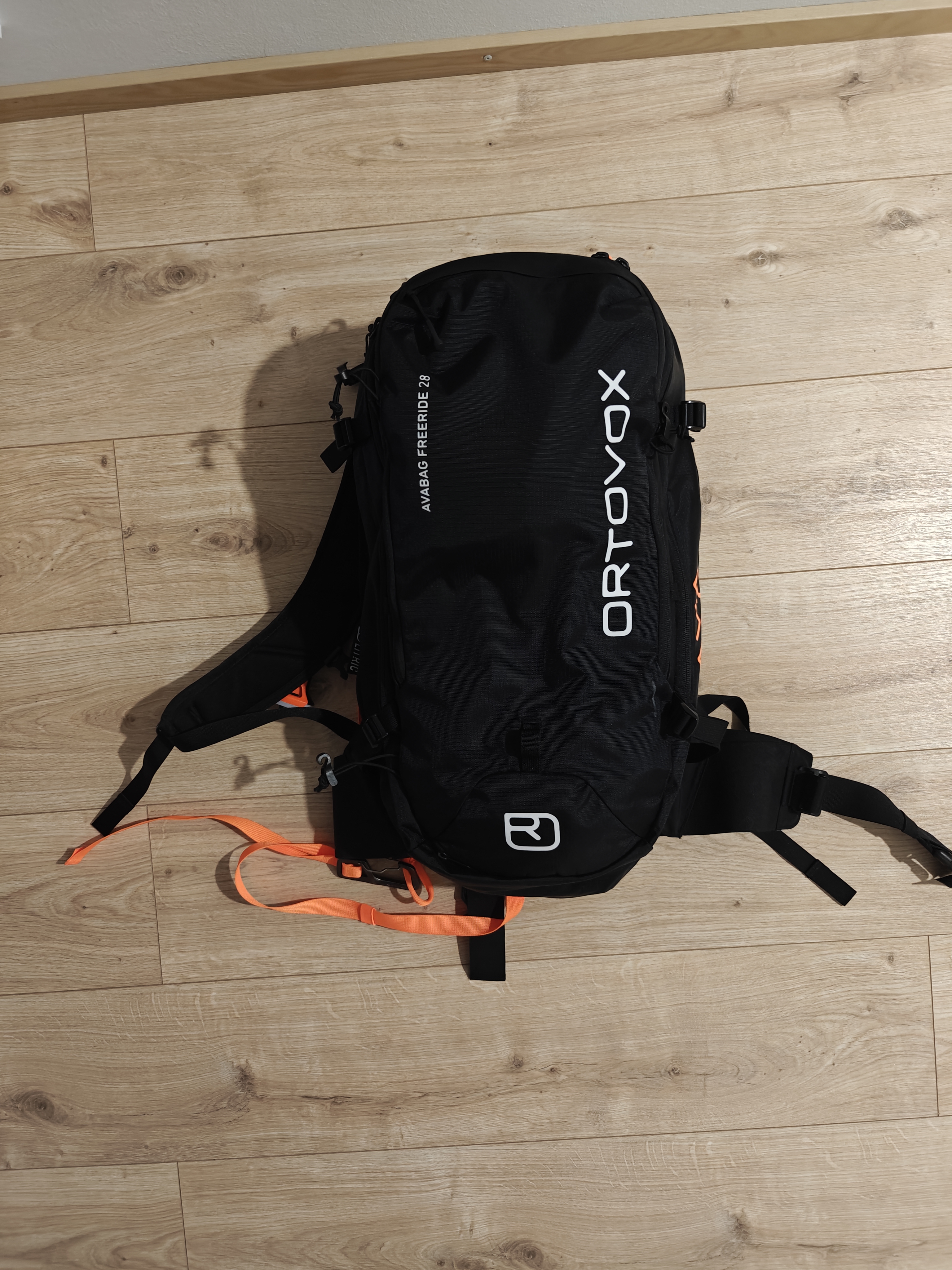Ortovox avabag -litric vyöryreppu. joko freeride 28 l tai tour 30 l