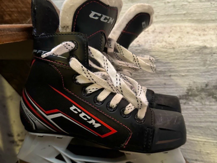 Ishockeyskøyter til barn