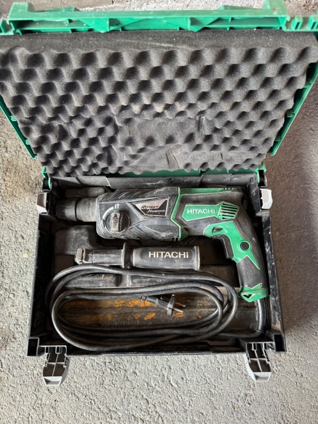 Hitachi borhammer