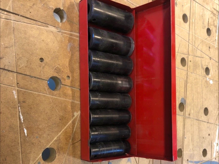 Krafthylsor mutterdragare