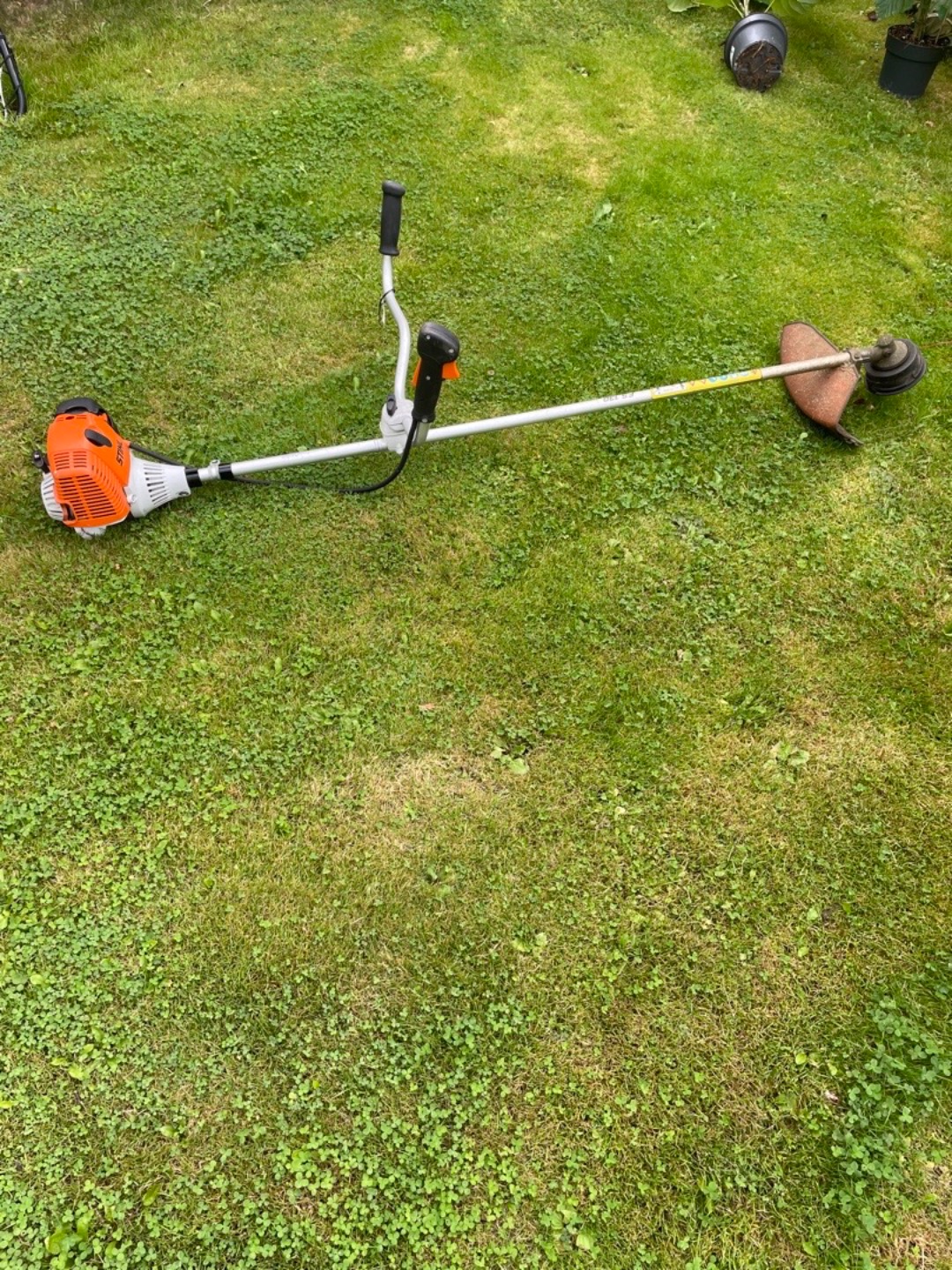 Kraftig stihl kantklipper