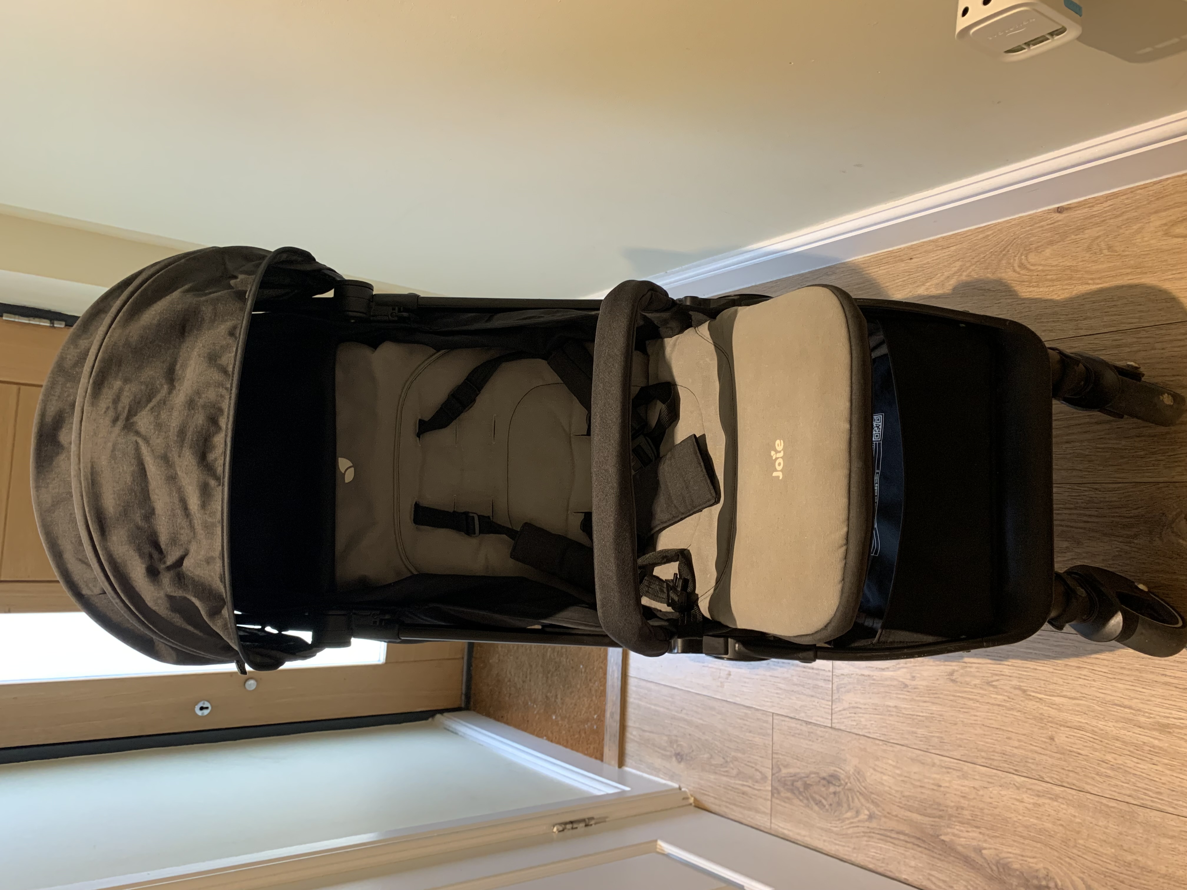 Joie travel stroller - cabin approved